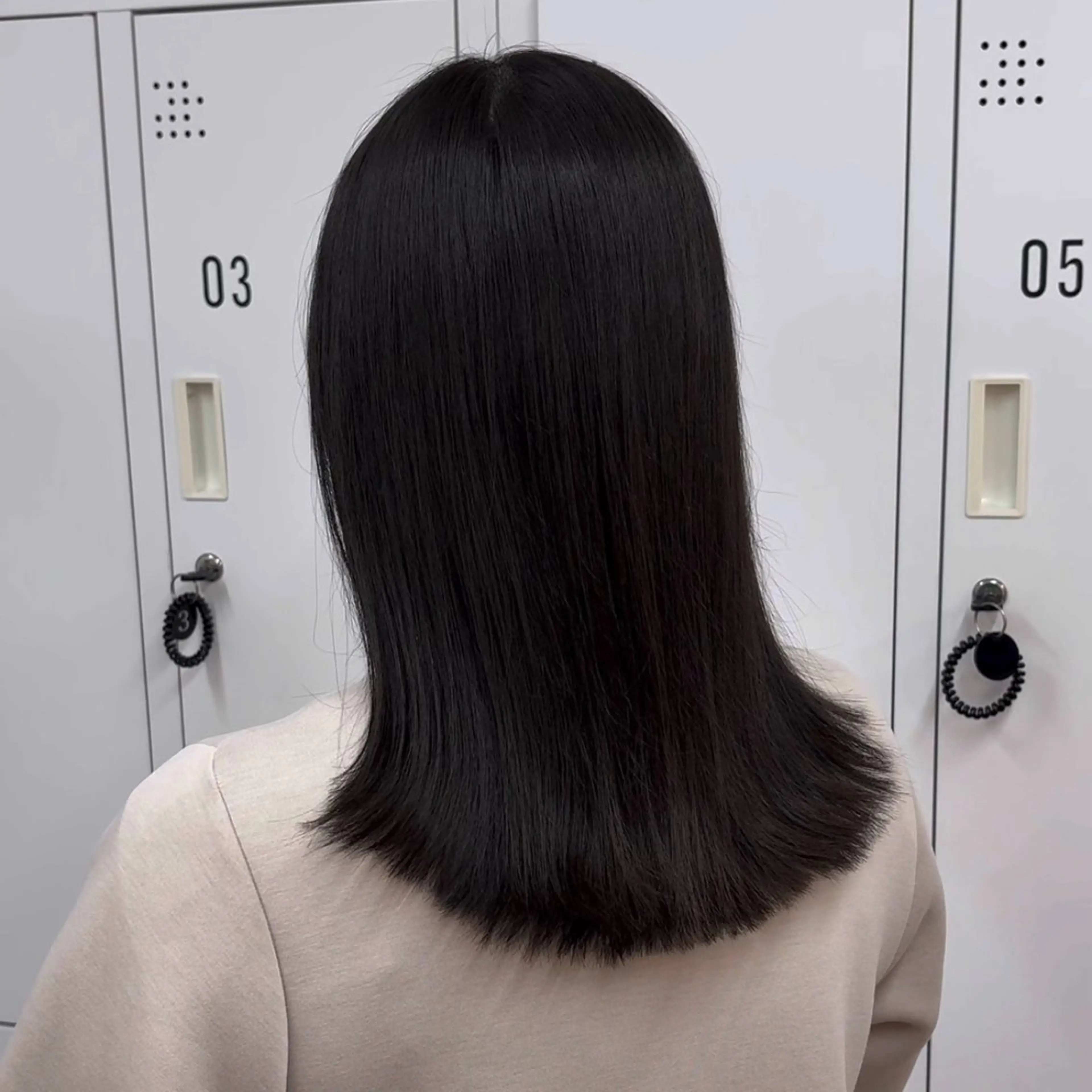 セミロング アッシュ アッシュブラウン formage所属・小澤 佑之介 / 艶髪/髪質改善のヘアスタイル