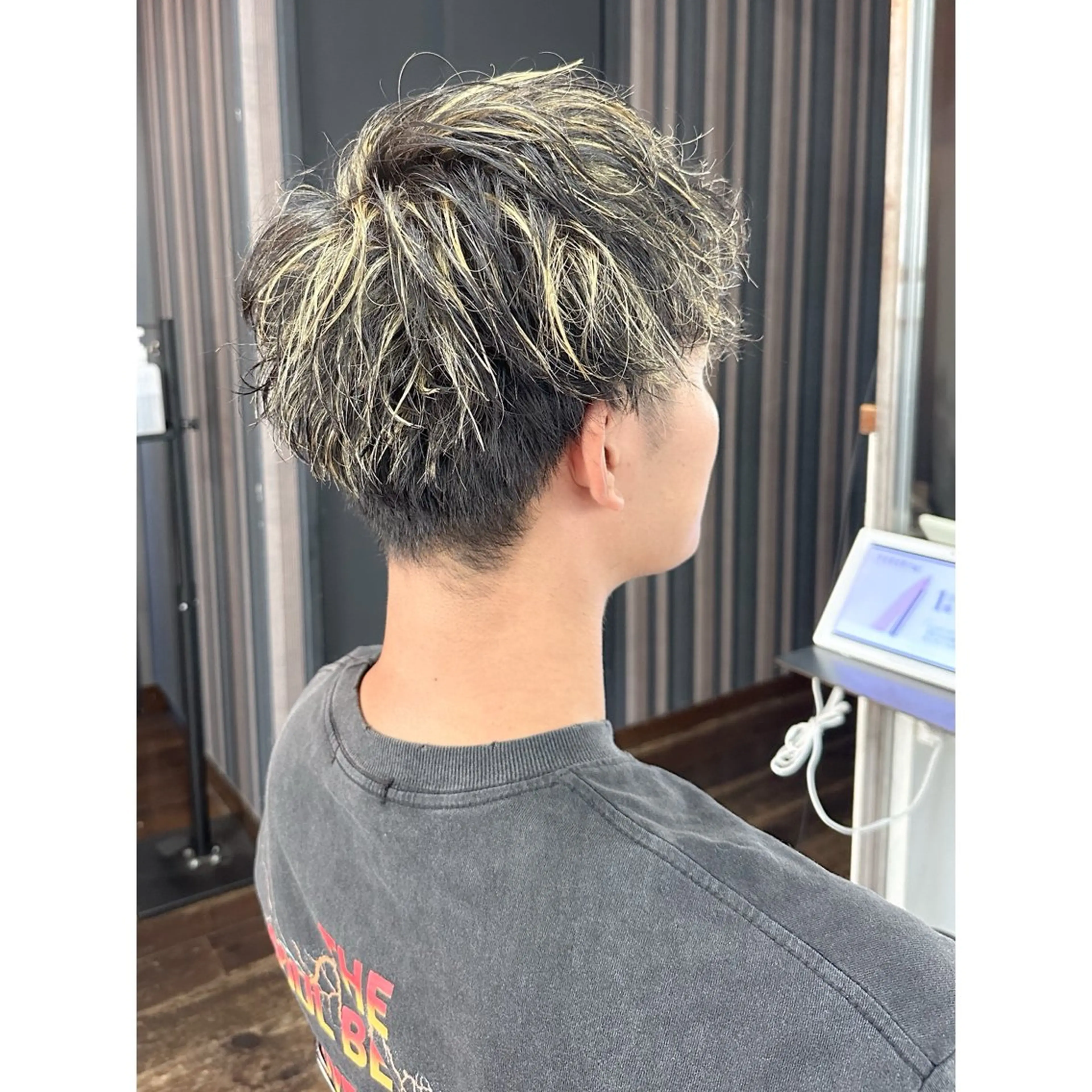 カラー メンズ キヨ メンズカット/パーマのヘアスタイル