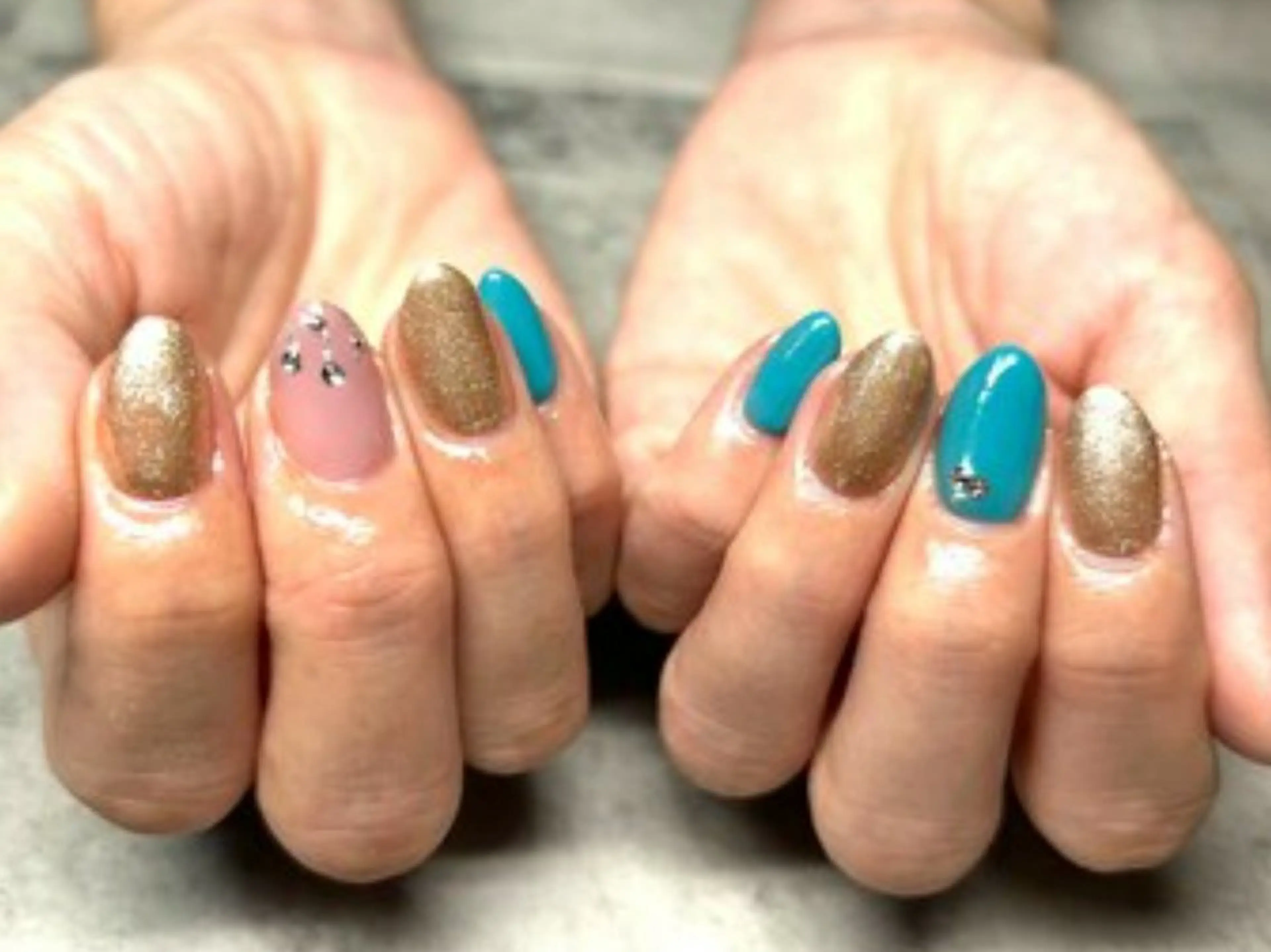ネイル JULIE NAILのネイルデザイン