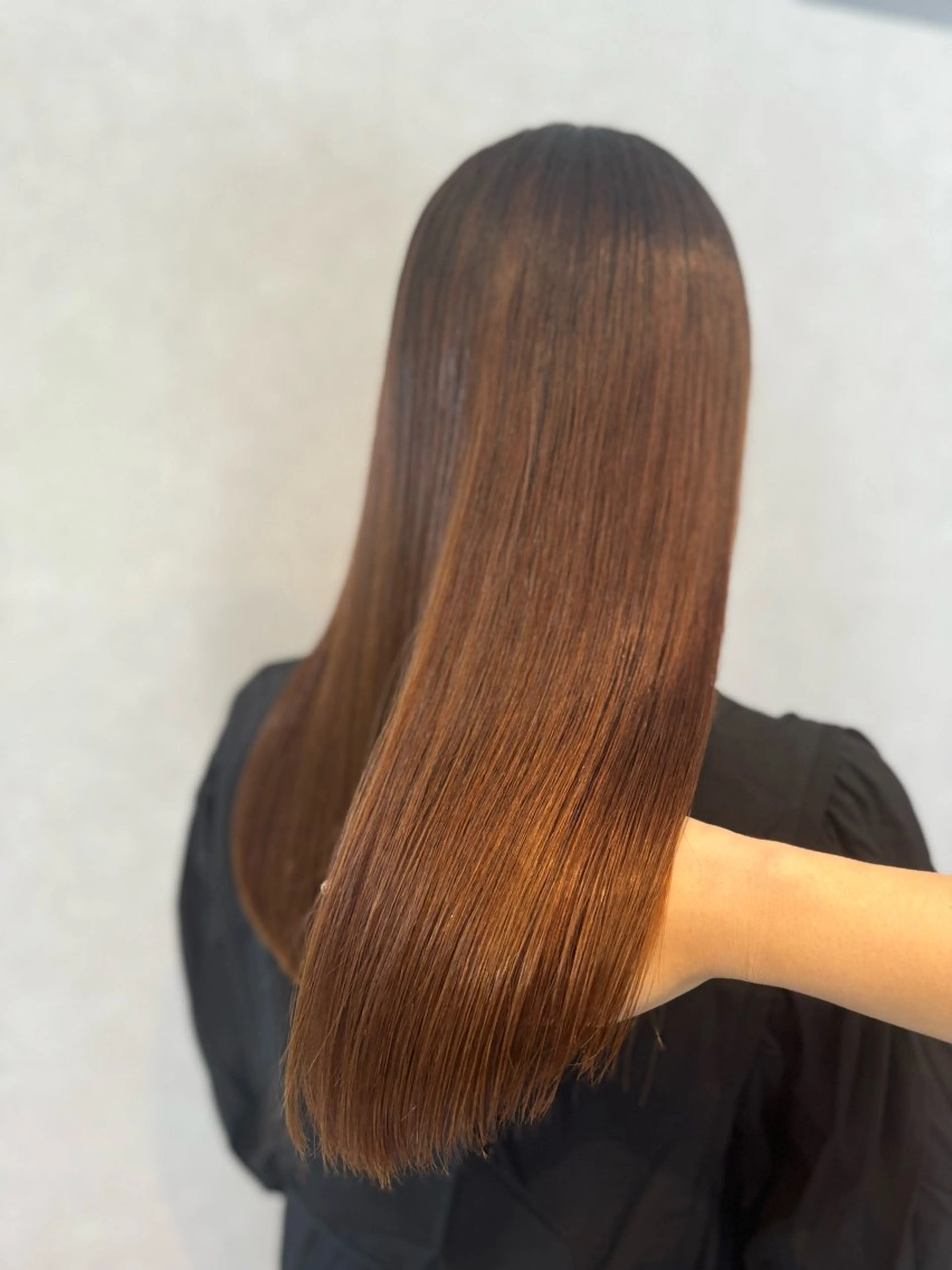 ロング 新井 彩寿花のヘアスタイル