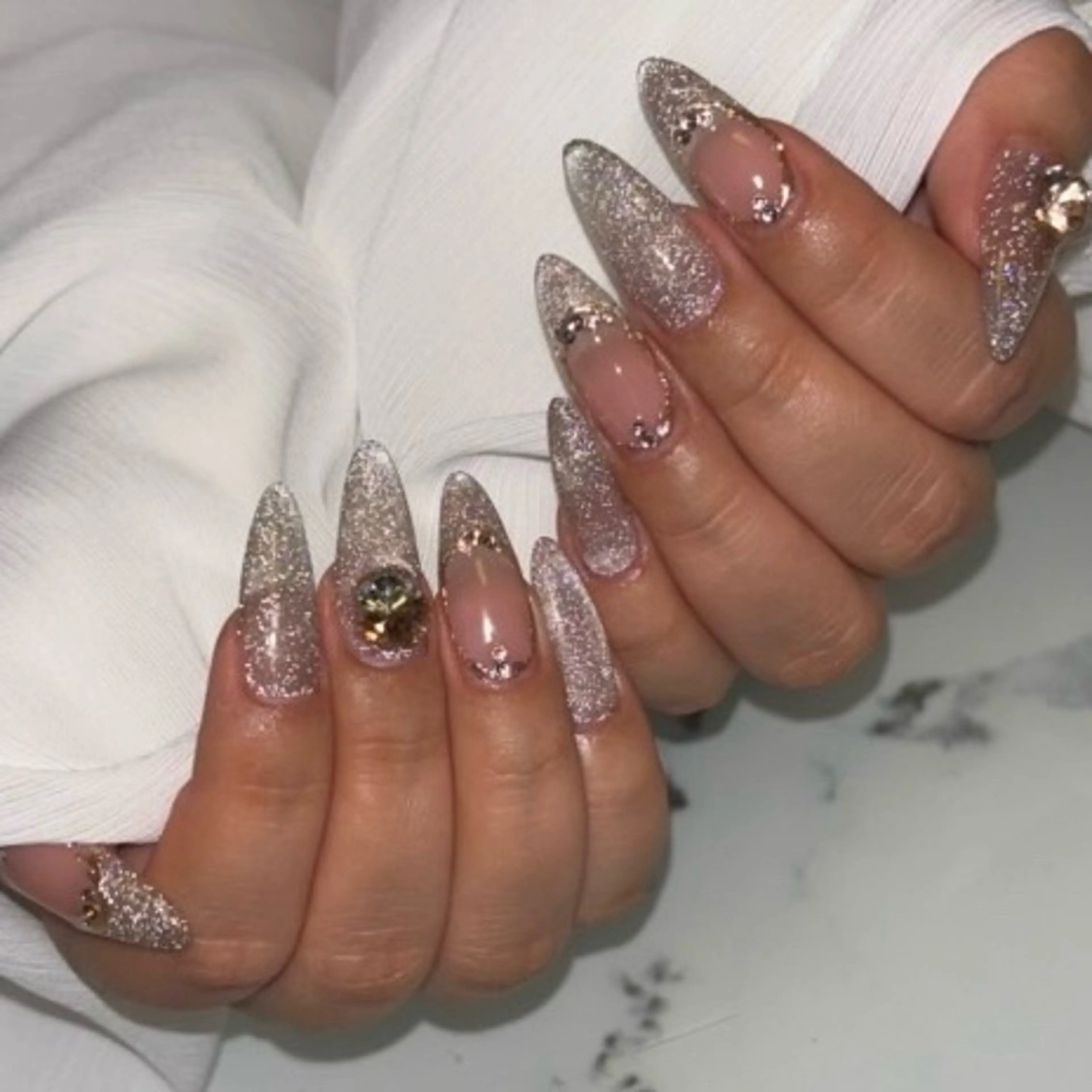 ネイル 長さ出し ハンドネイル toyvenail kotone  川越のネイルデザイン