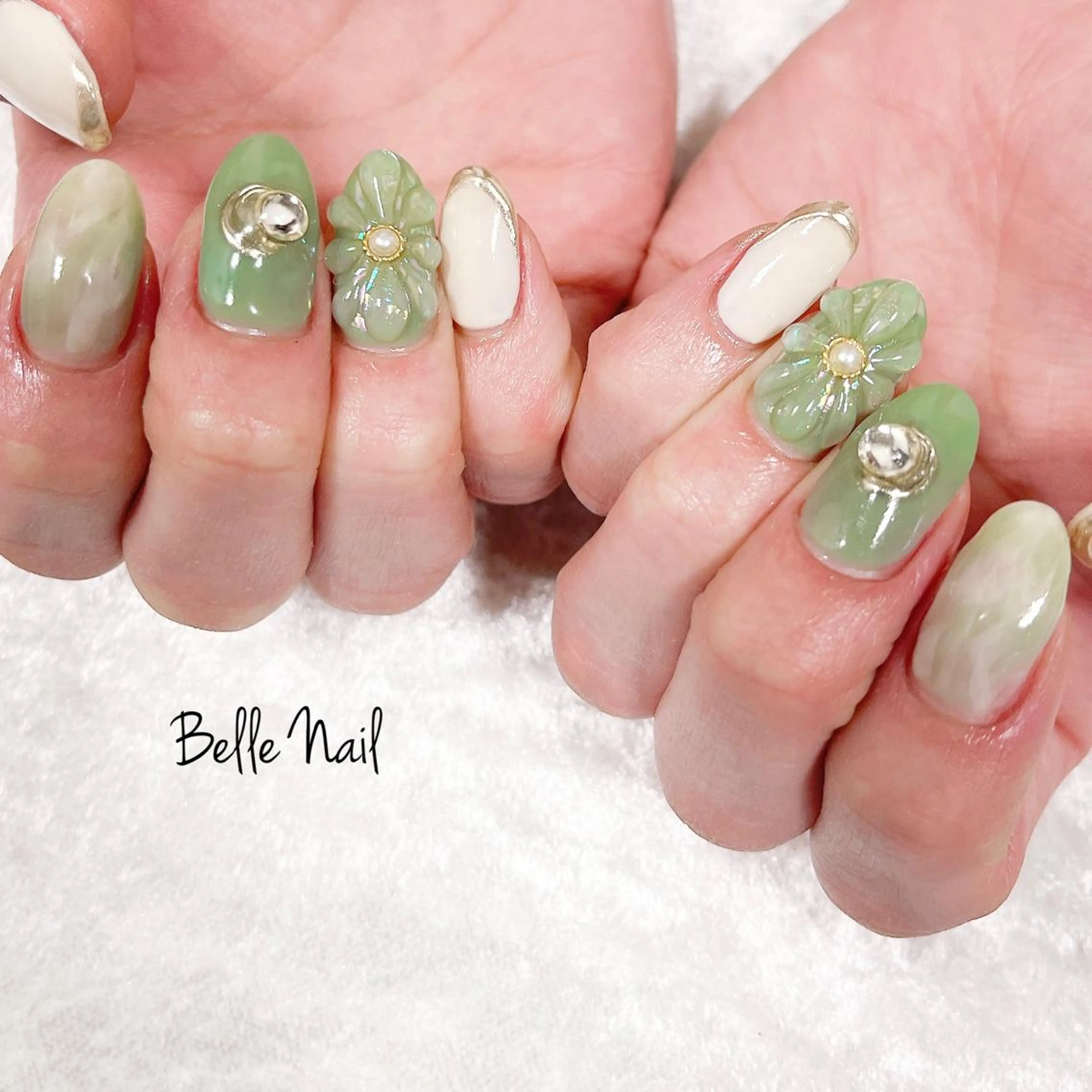 ネイル Sak nailroomのネイルデザイン