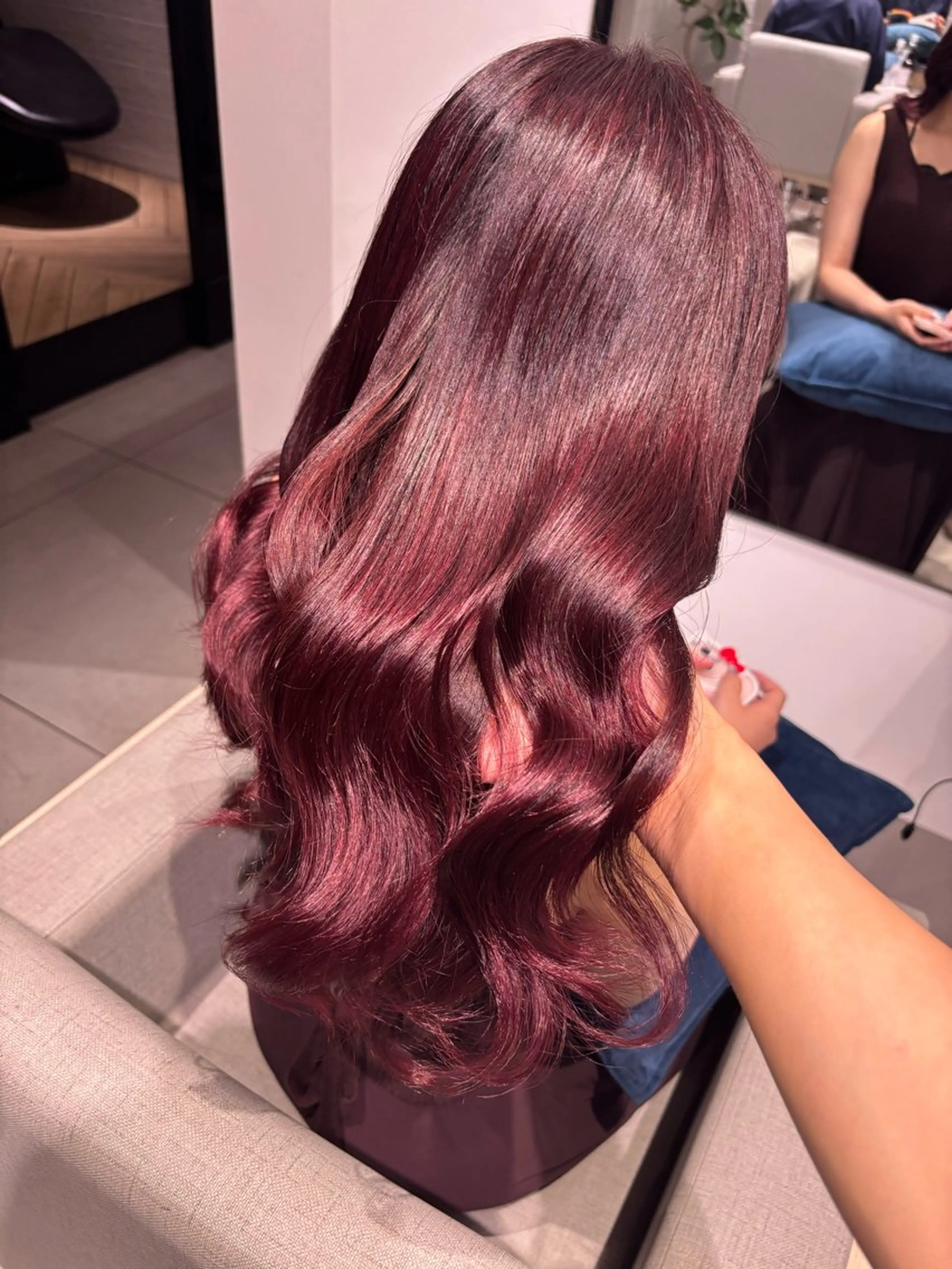 ロング カラー ブリーチ カシス ブリーチなしカラー ピンクカラー パープルカラー ヘアカラー トリートメント 銀座/髪質改善/韓国 カラー🍓原田侑依のヘアスタイル