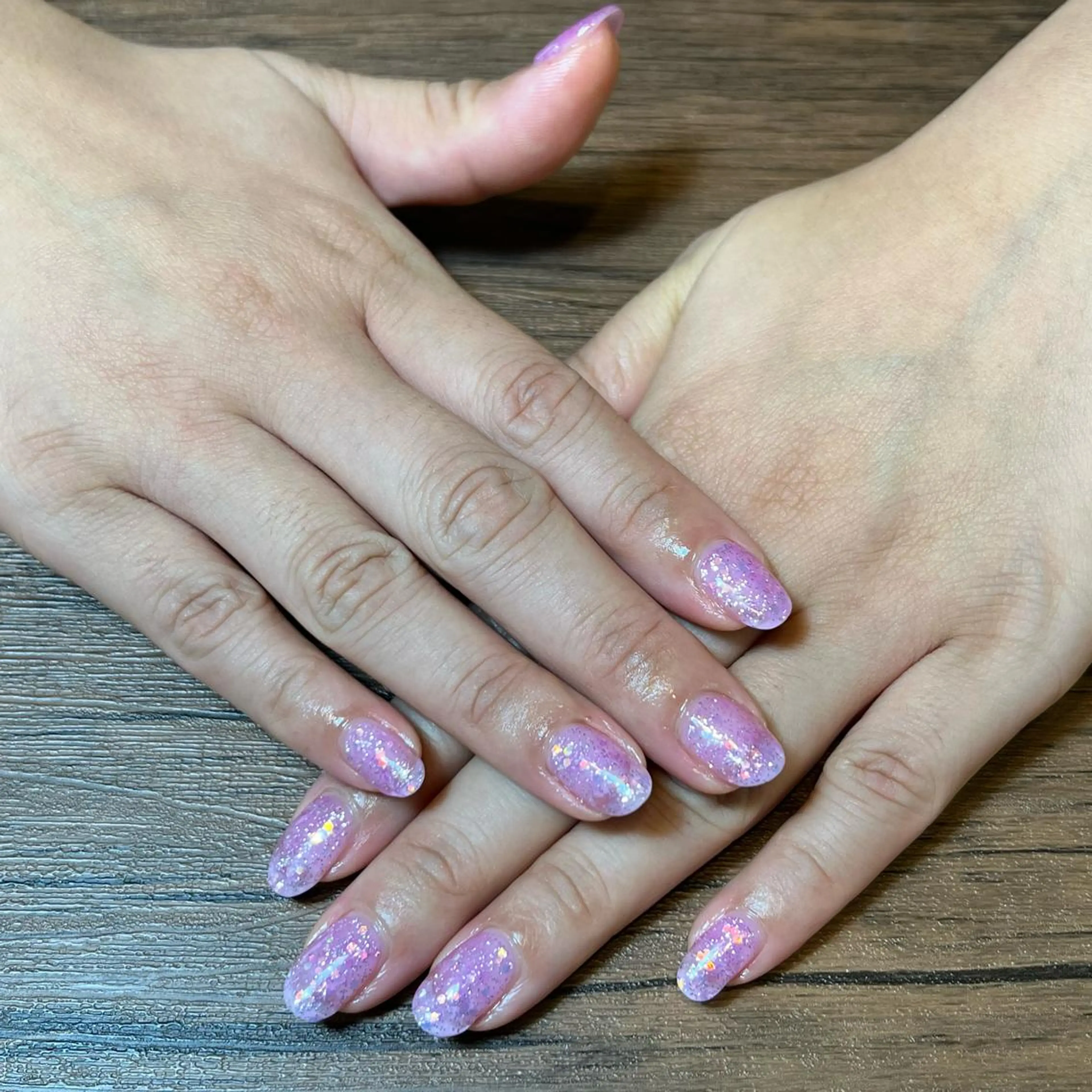 ネイル パープル ハンドネイル HENRIETTA NAILSALONのネイルデザイン
