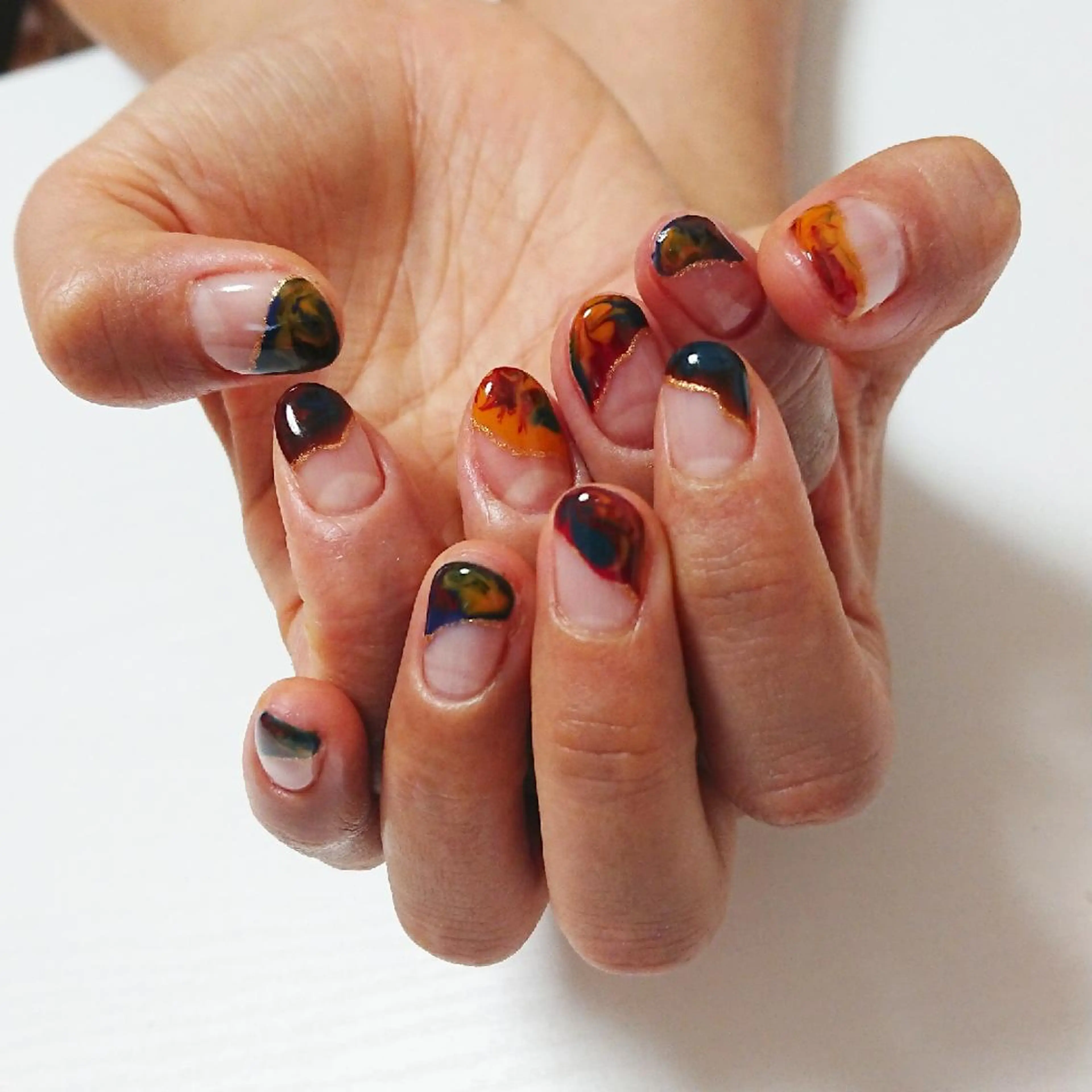 ネイル フレンチネイル 大理石ネイル(マーブル) ハンドネイル Lilith Nailのネイルデザイン