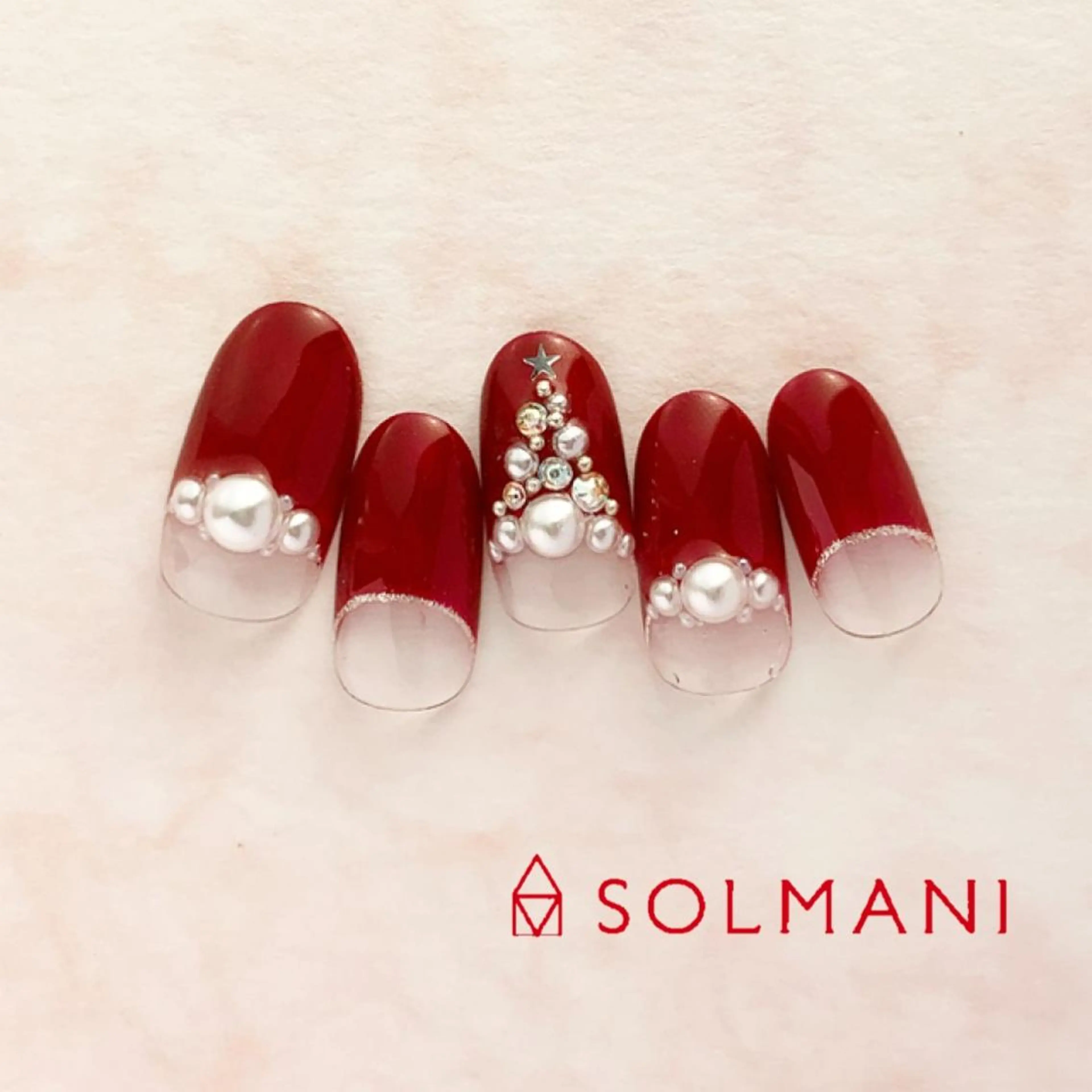 ネイル フレンチネイル 冬ネイル クリスマス SOLMANI 予約担当のネイルデザイン