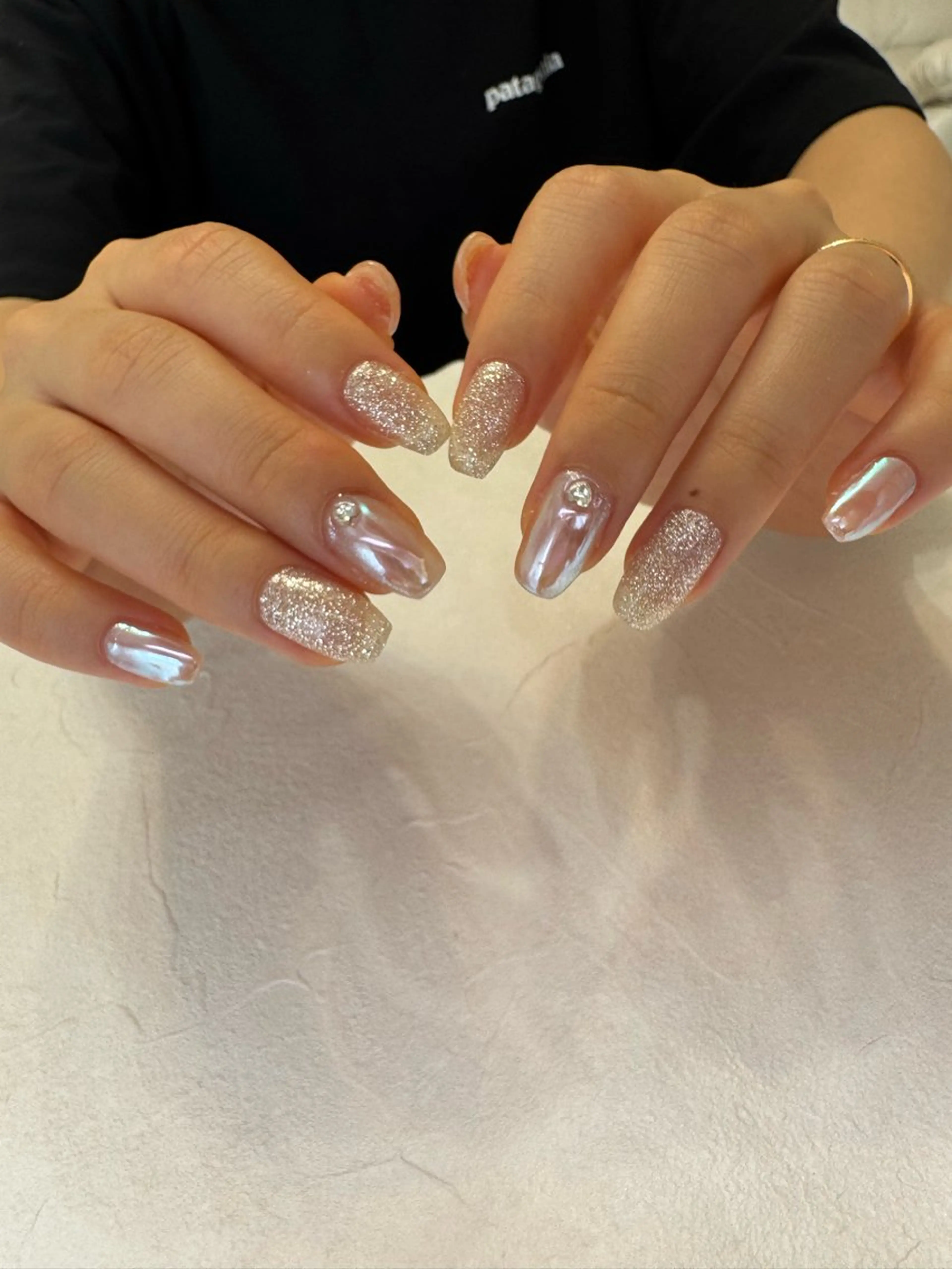 ネイル オーロラネイル フラッシュネイル ラメ(グリッター) Colorer'me クロレミーのネイルデザイン