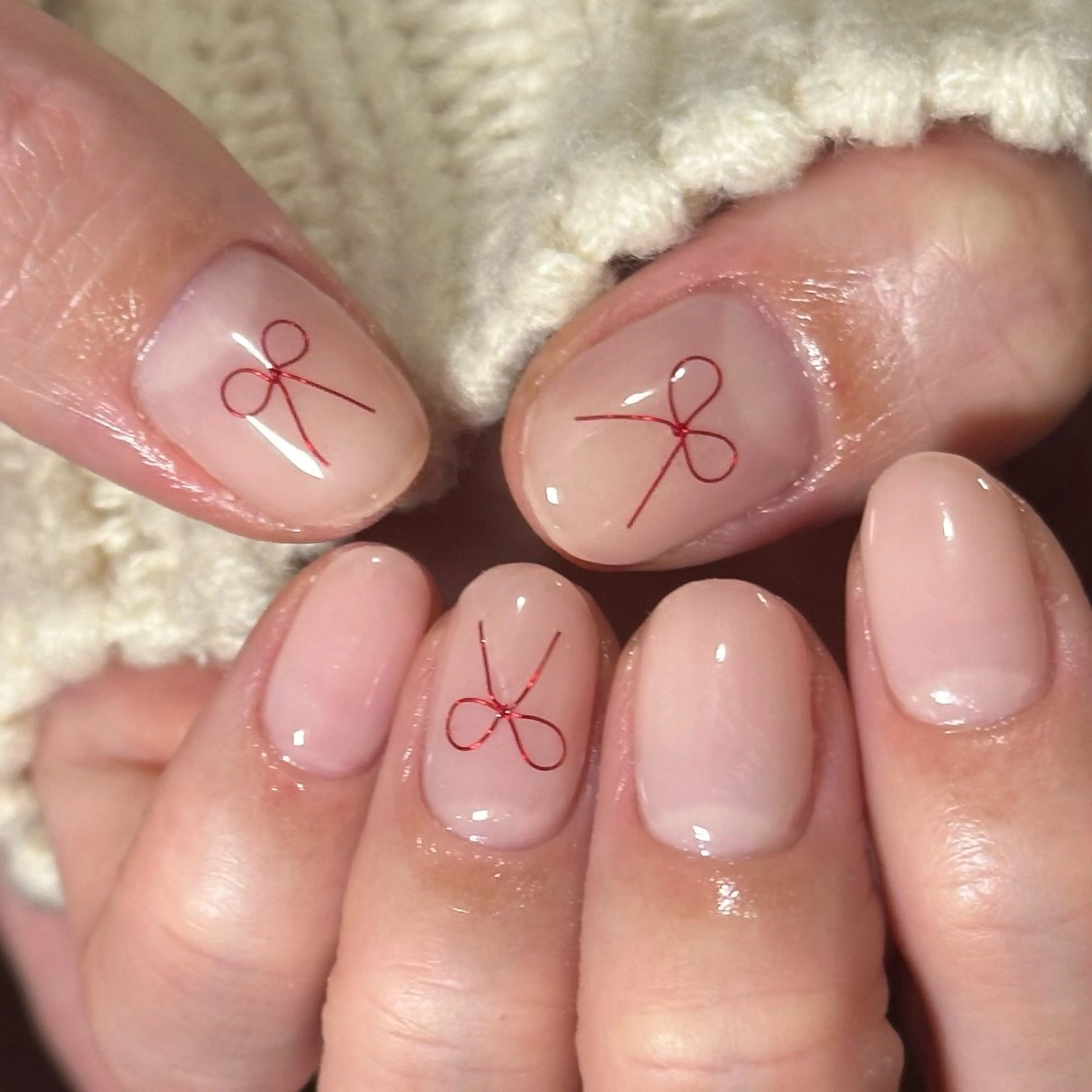 ネイル リボン nail&eye pang hinaのネイルデザイン