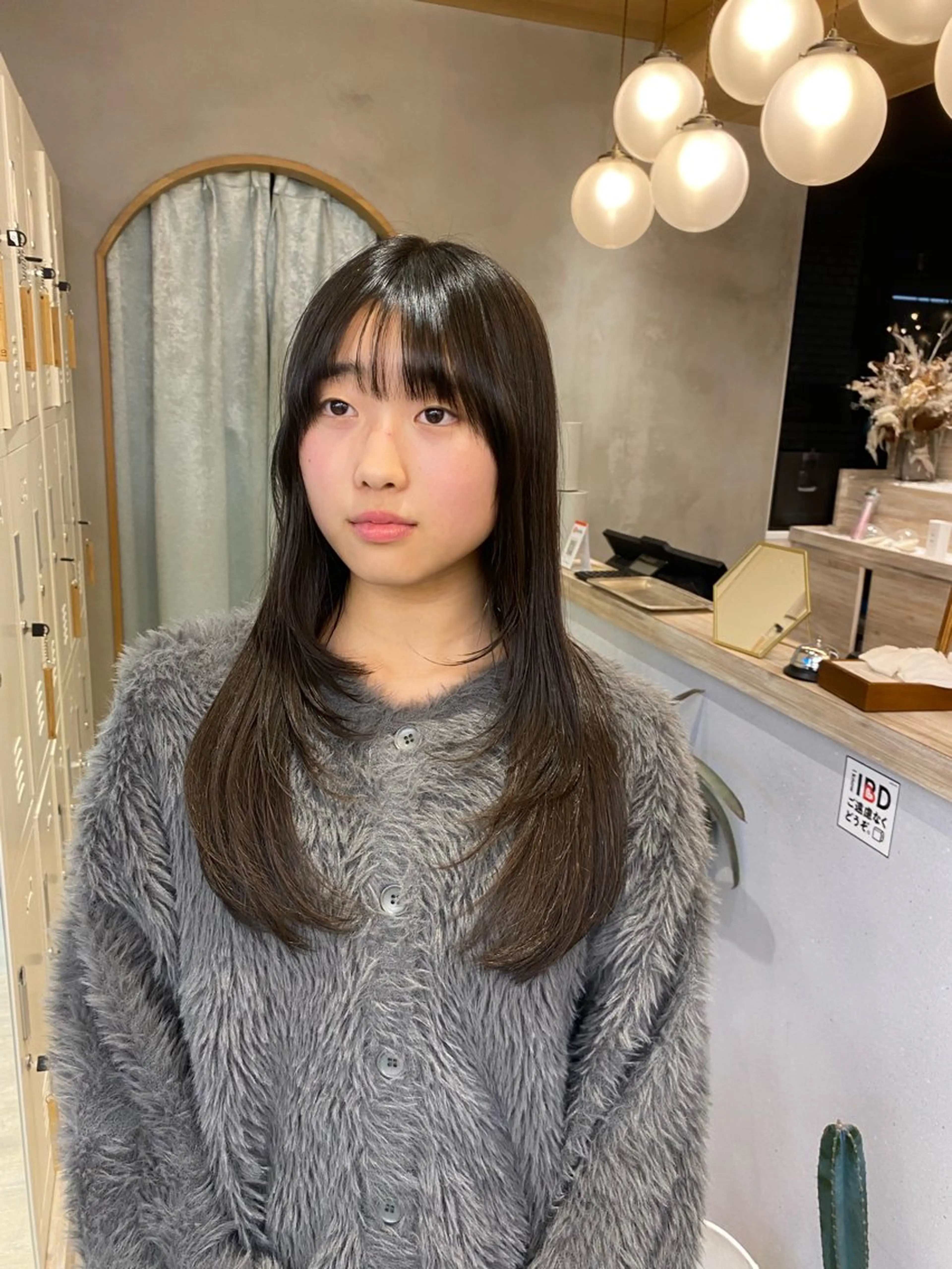 ミディアム パーマ レイヤーカット 小顔カット ボブ縮毛矯正 韓国レイヤーRINAのヘアスタイル