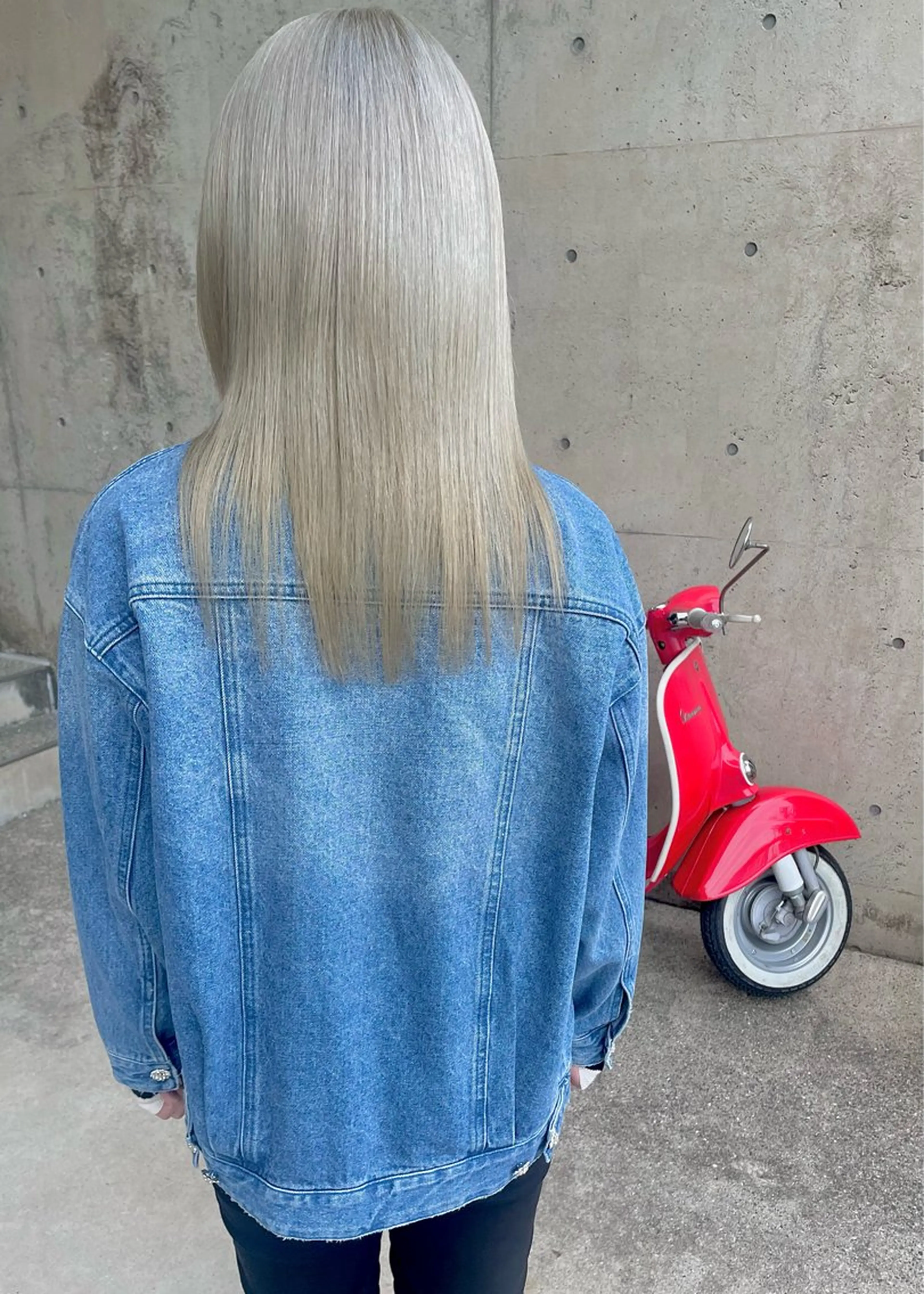 セミロング カラー ブリーチ ヘアカラー トリートメント hair  design  ALBERO所属・日高 香織のヘアスタイル