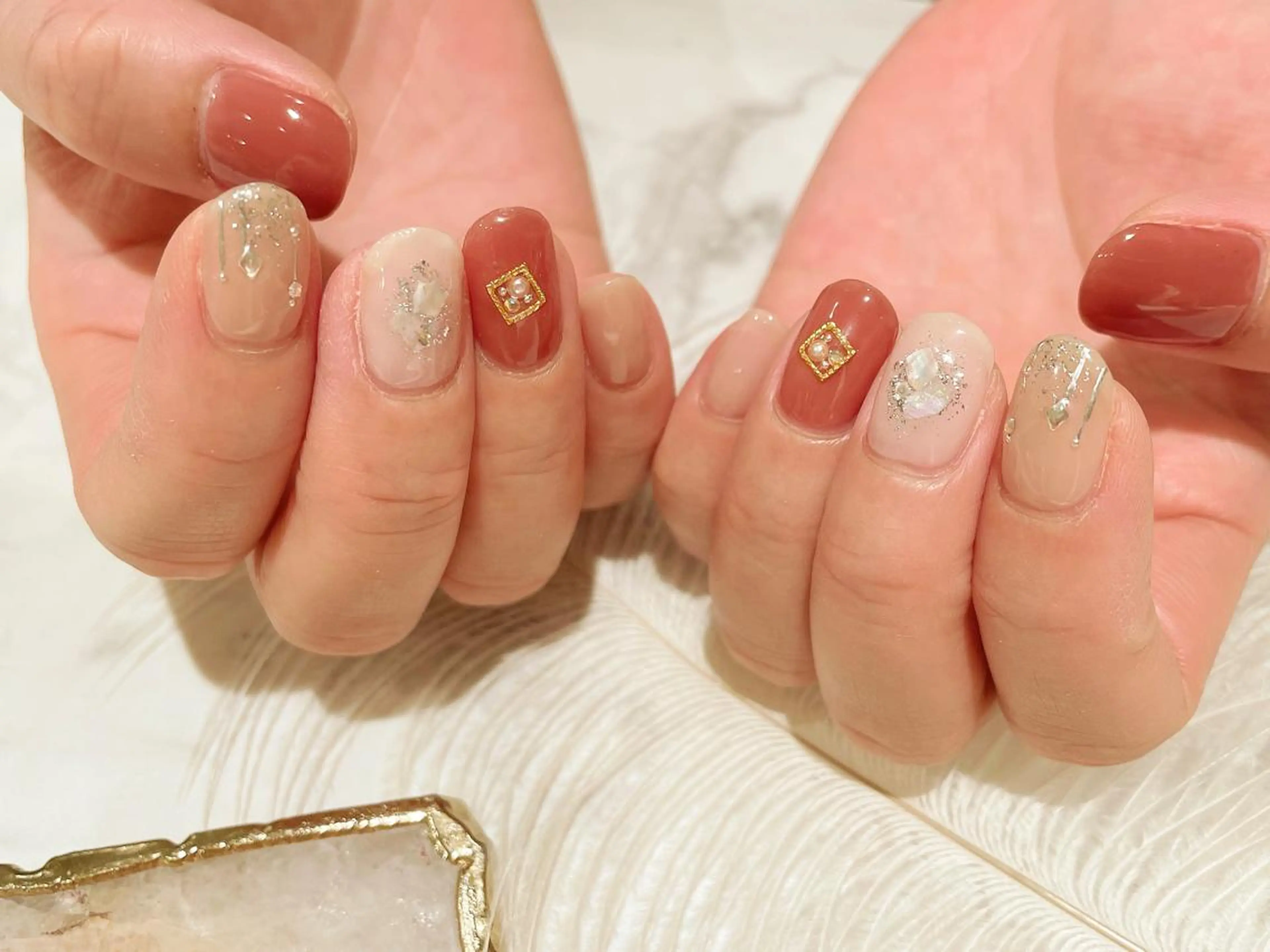 ネイル キラキラネイル ハンドネイル Aing nail所属・Aing nail 澤瀬のネイルデザイン