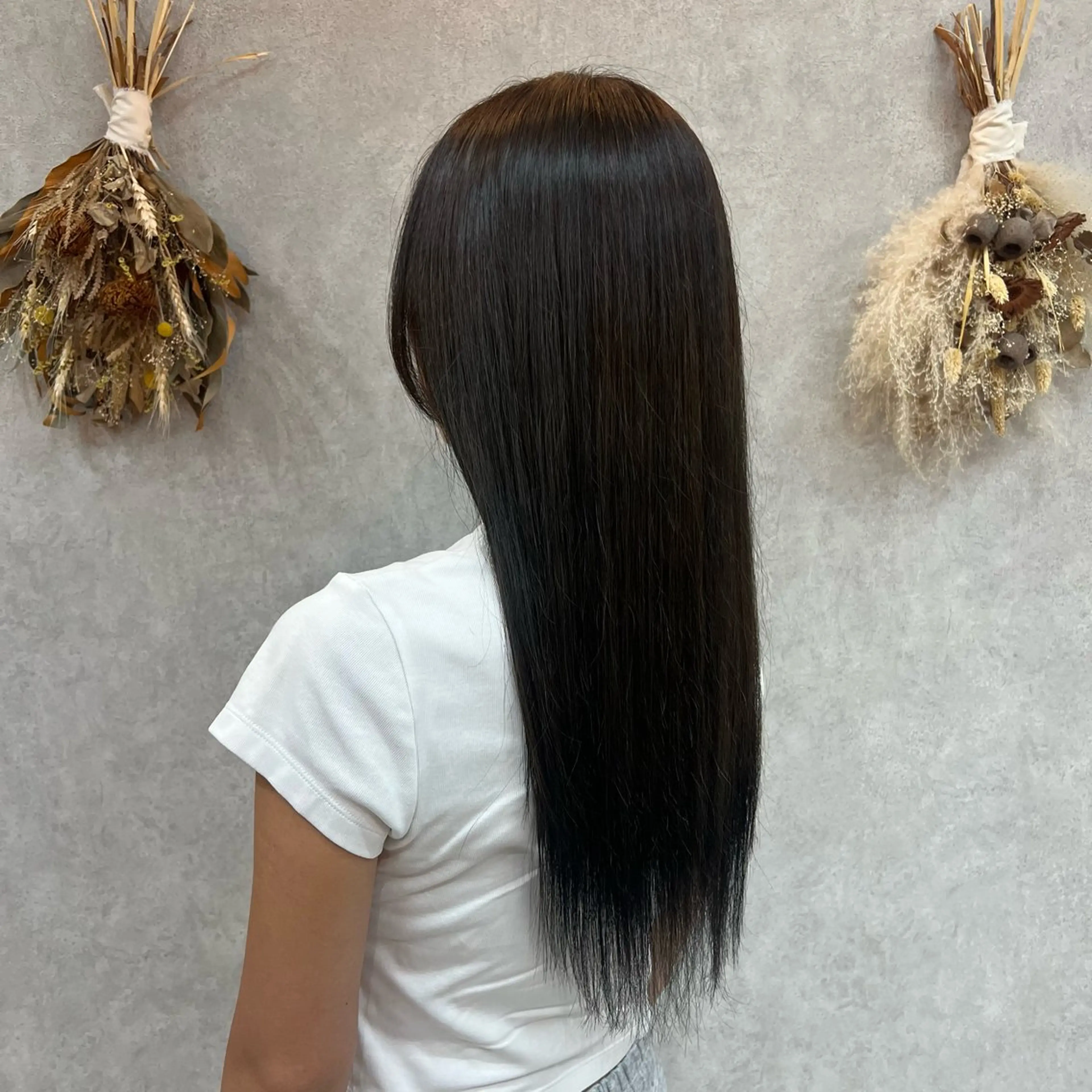 ロング カラー グレージュ オリーブグレージュ オリーブグレー 松本 心雪🌱‬のヘアスタイル