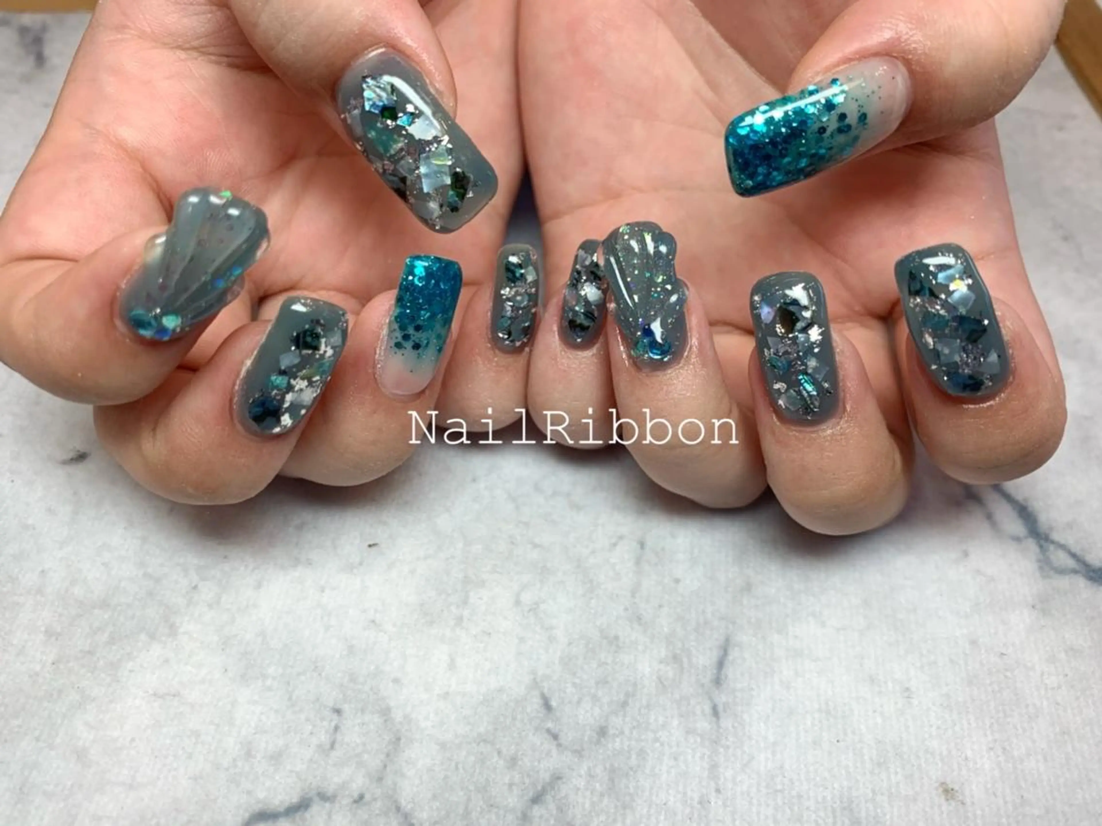 ネイル SWAMP nails所属・🎀ネイルサロン RIRI🎀のネイルデザイン