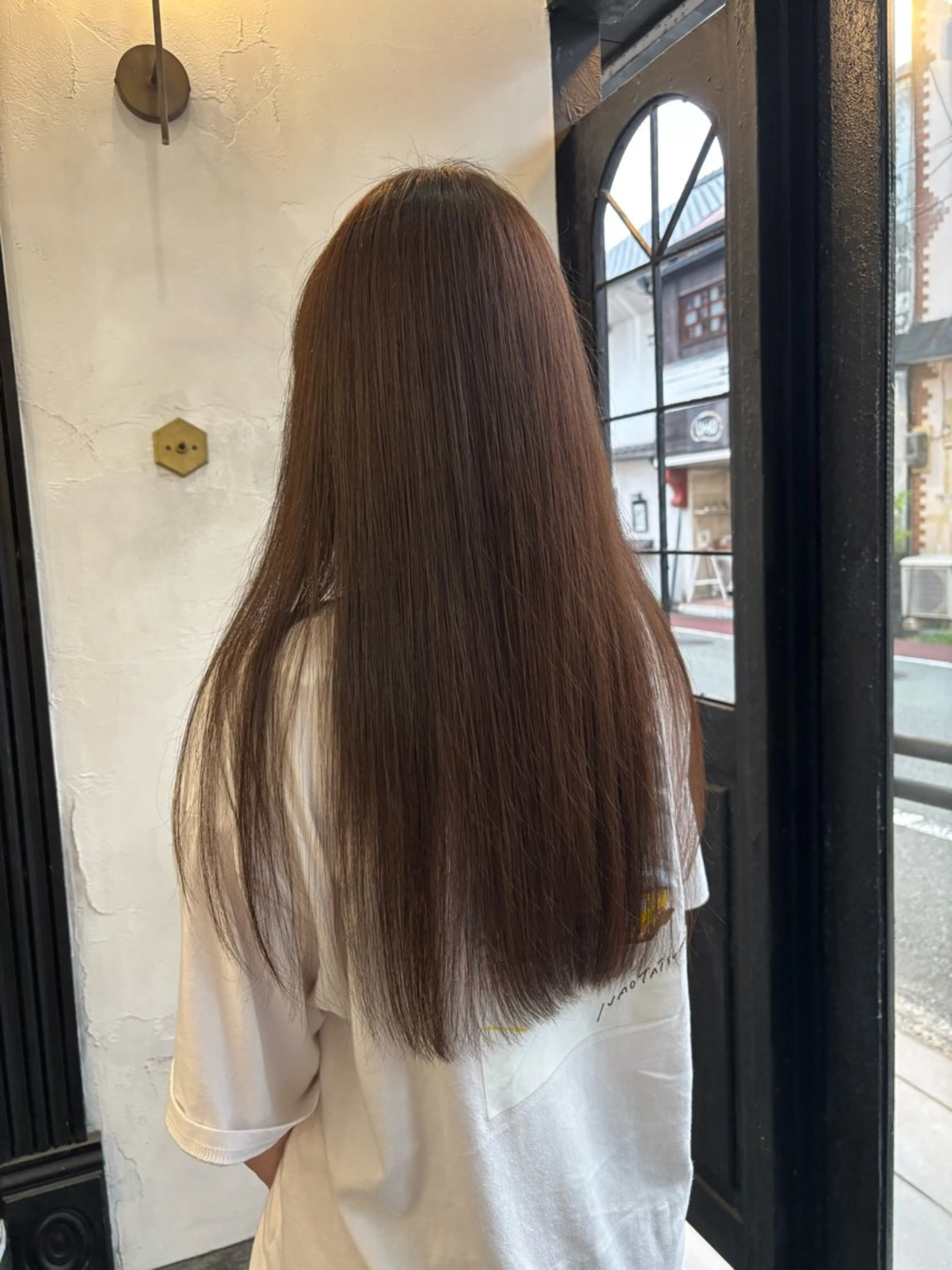 ロング カット ヘアカラー comeghead 琴音のヘアスタイル