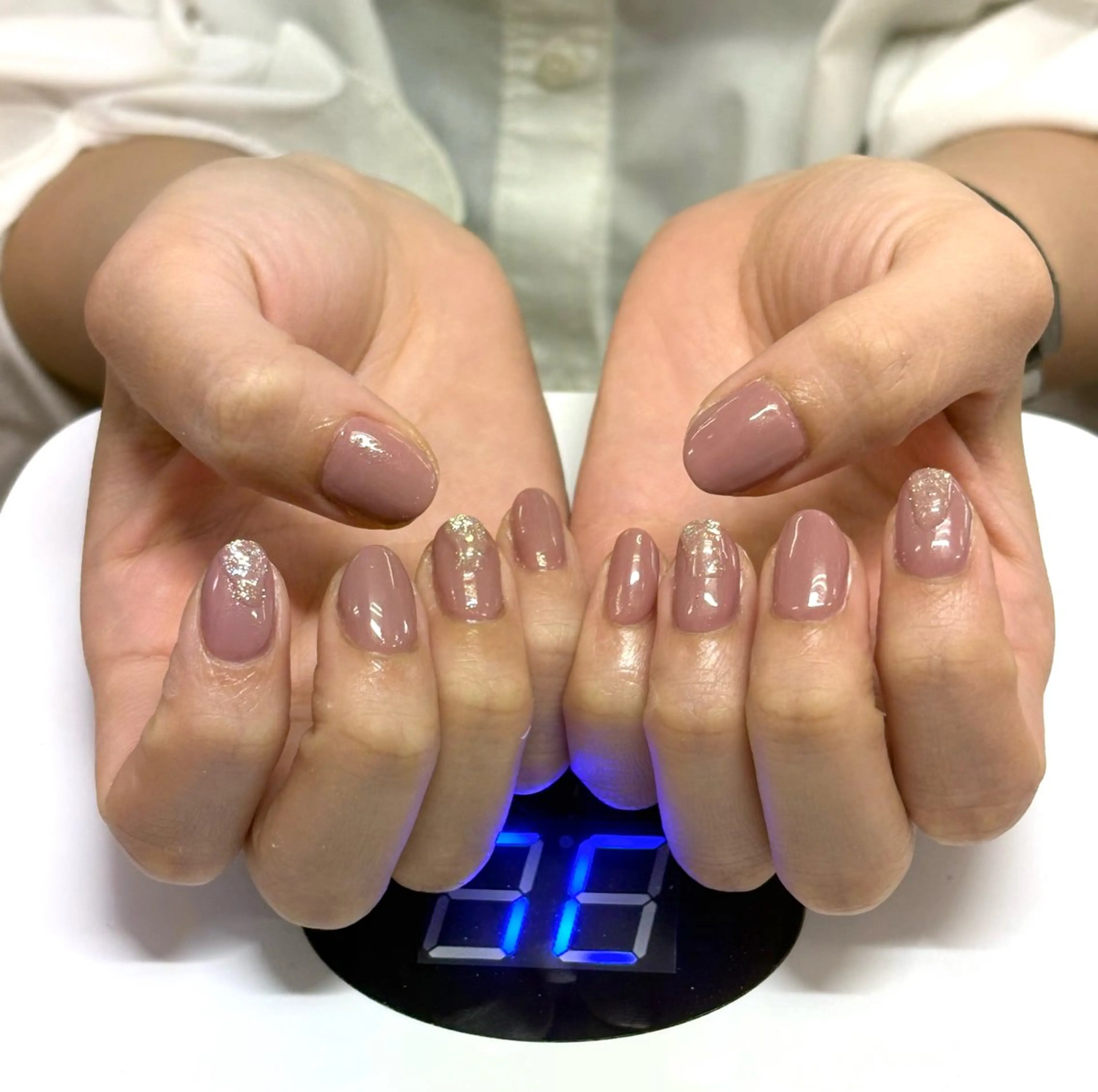 ネイル ラメ(グリッター) ぷっくりネイル TRU NAIL&EYE 本厚木店所属・TRU ヒナのネイルデザイン