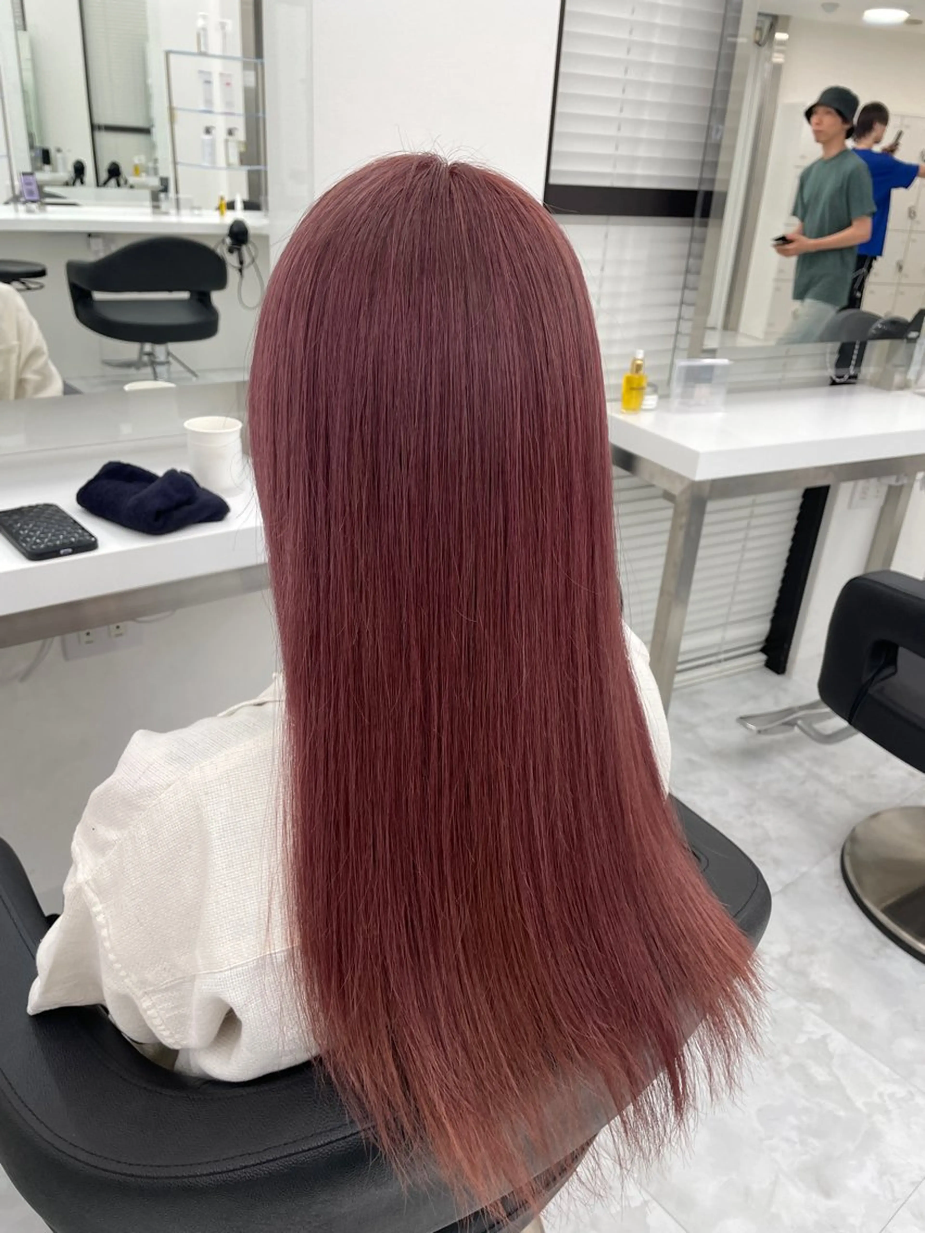 ロング ヘアカラー 大人上品🤍透明感 ベージュ🤍REOのヘアスタイル