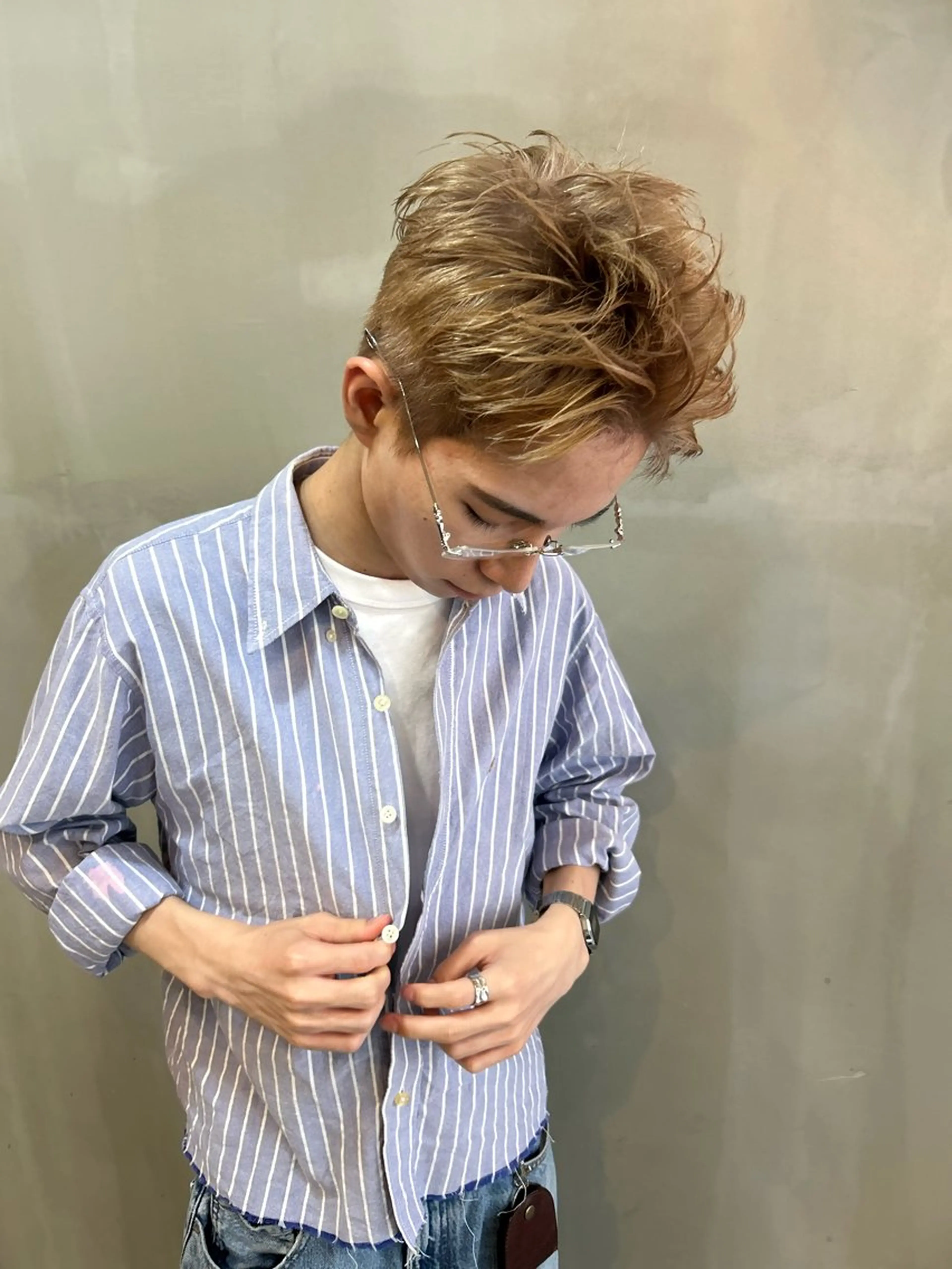 ショート カット ヘアカラー トリートメント L STUDIO所属・ハイトーン/ブリーチ 🧁soraのヘアスタイル