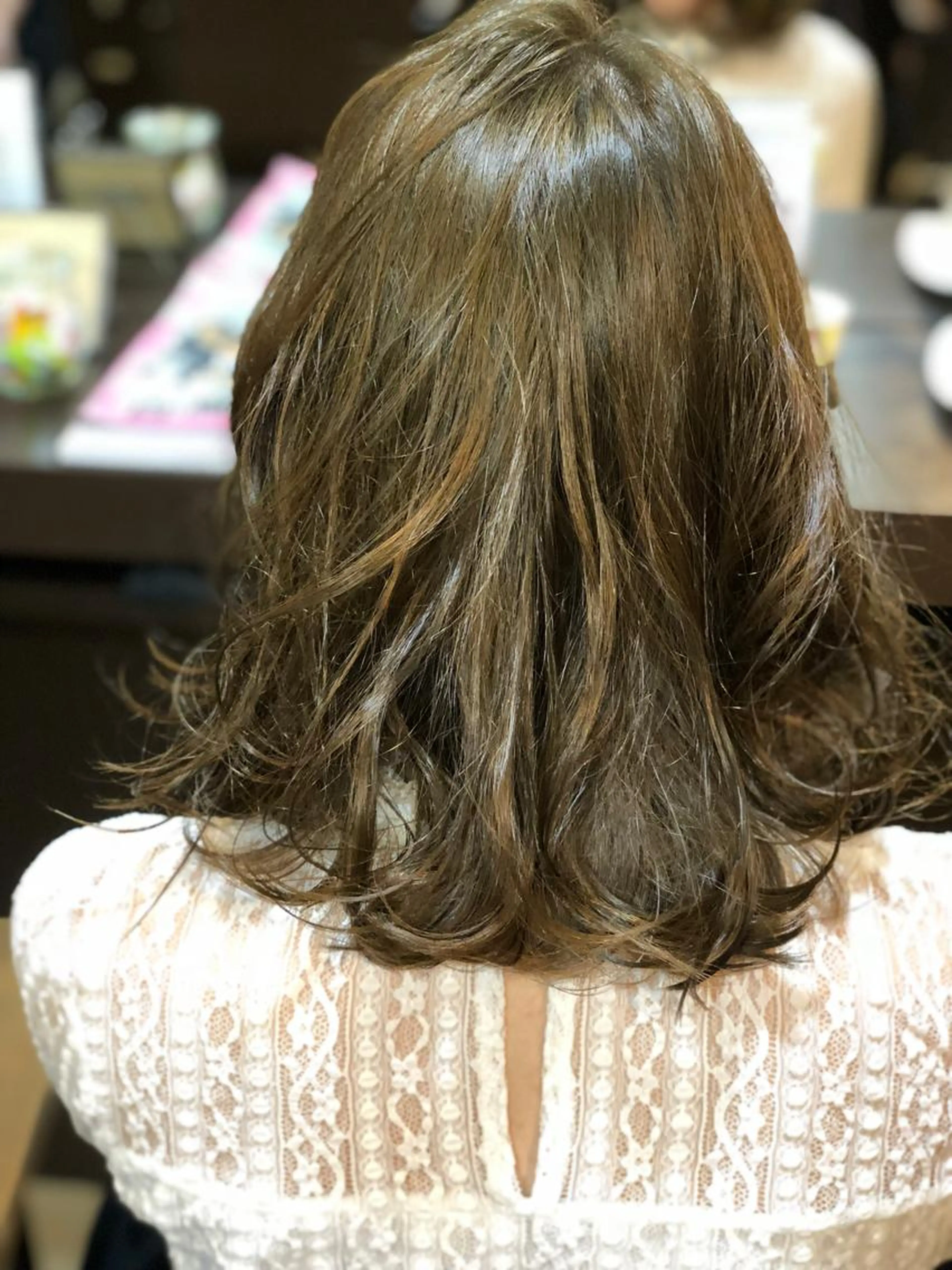 【新規特別価格】ブリーチカラー&トリートメントの写真