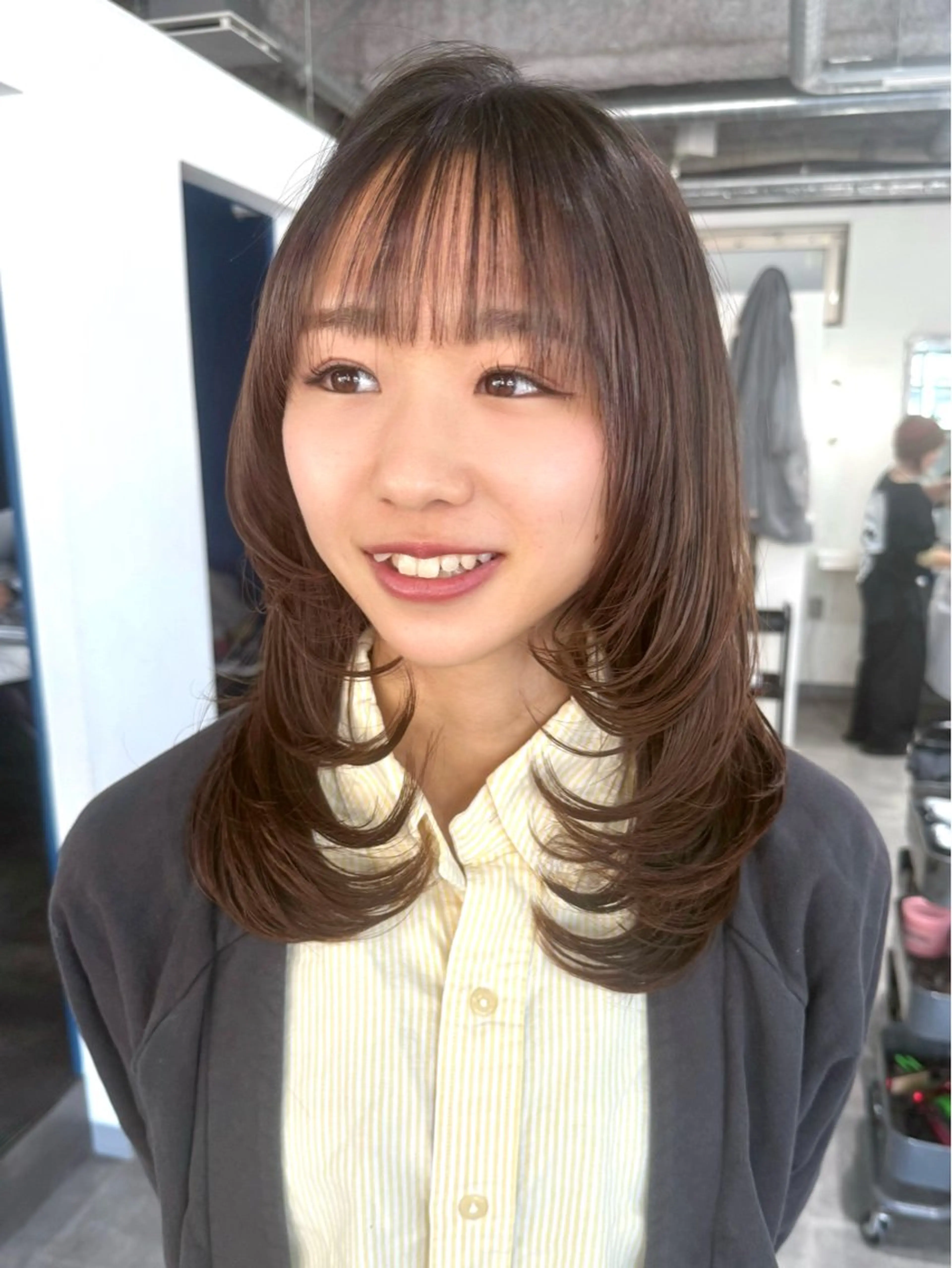ロング 韓国風ヘア レイヤーカット 篠崎 佑季のヘアスタイル