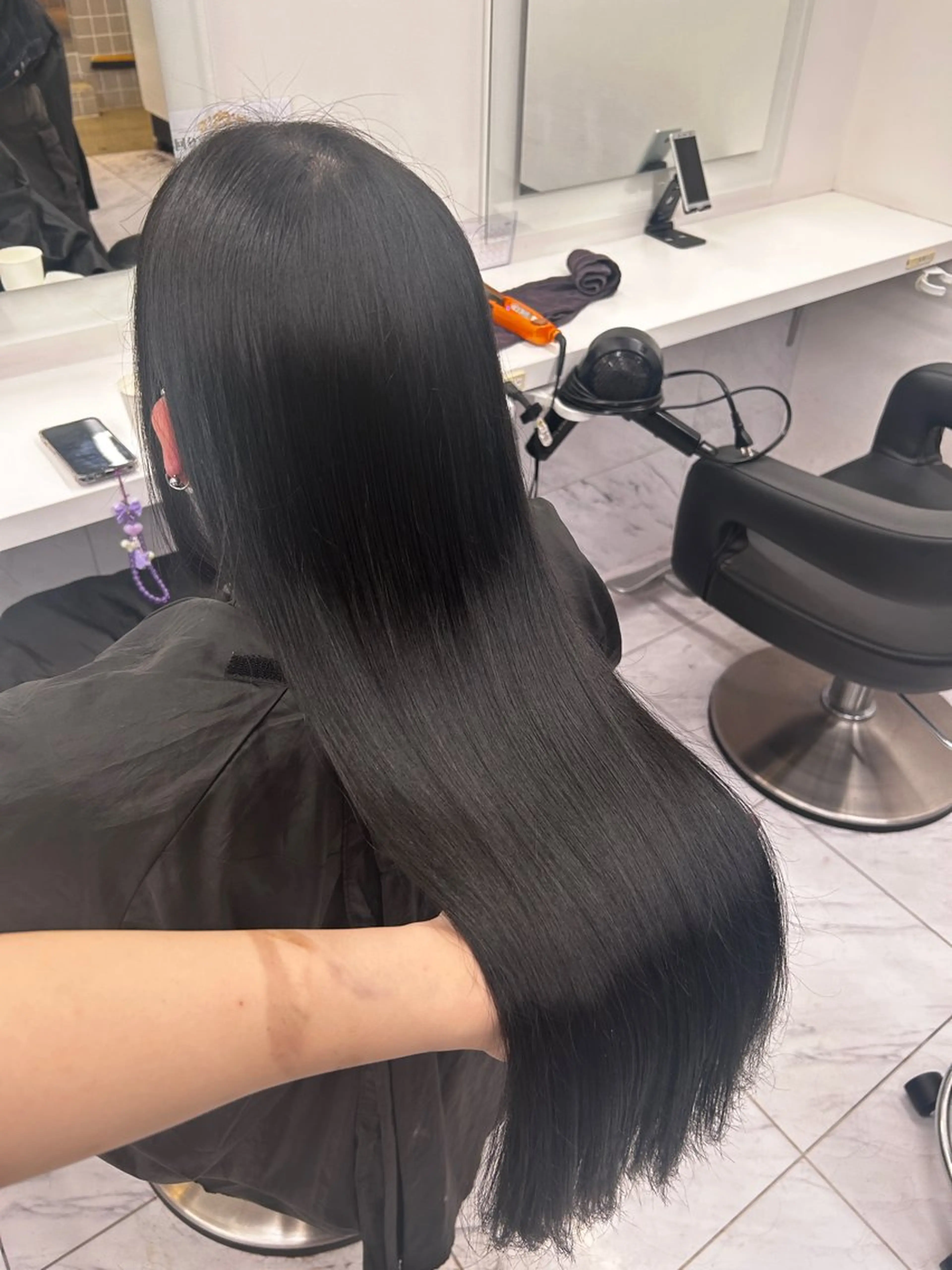 ロング カット 縮毛矯正 トリートメント ヘッドスパ ヘアセット 🥯縮毛/レイヤー/ ベージュヘア🥯のヘアスタイル