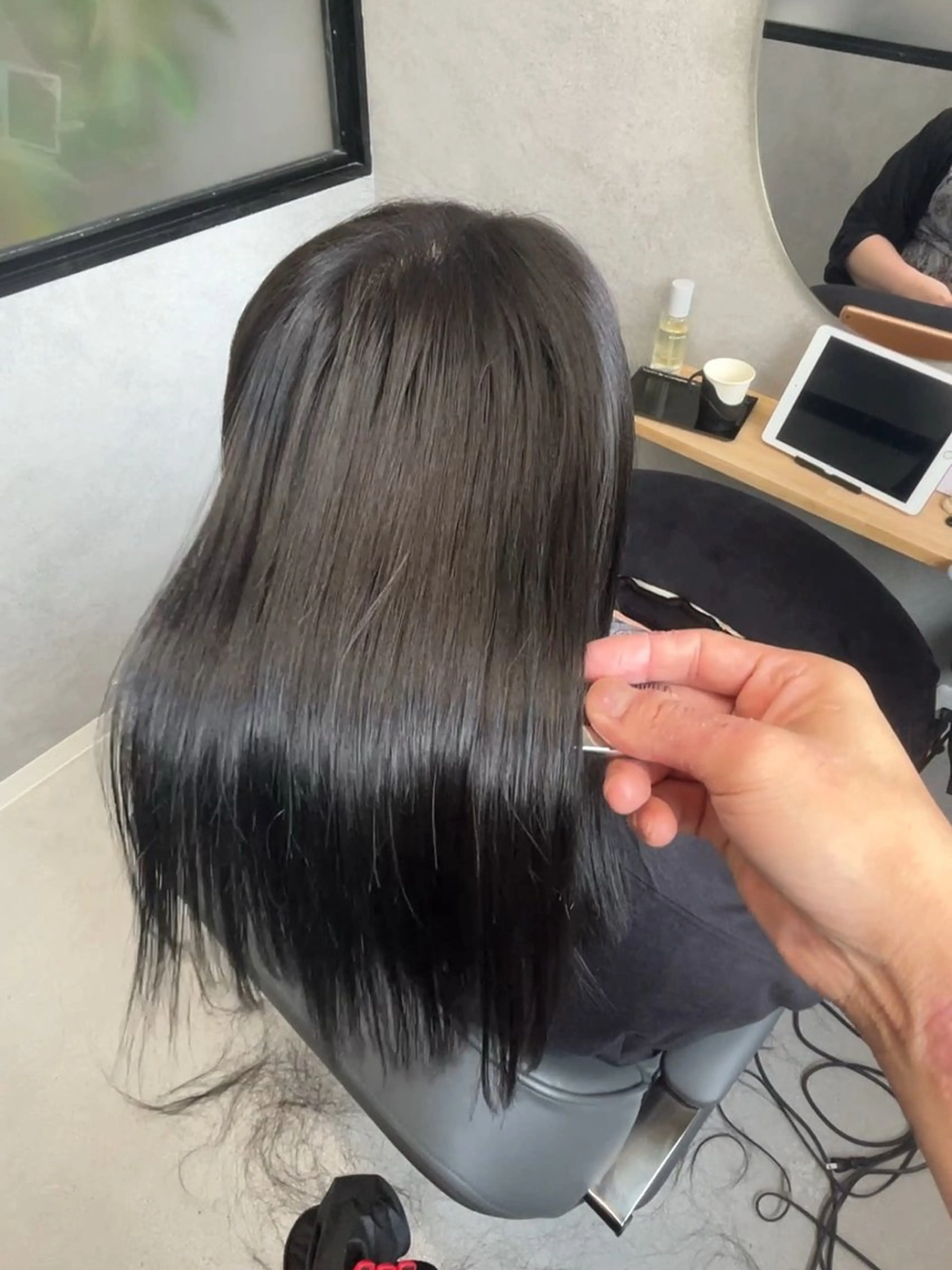 ミディアム ヘアカラー 縮毛矯正 縮毛矯正専門家/ 髪質改善/店長辻部のヘアスタイル