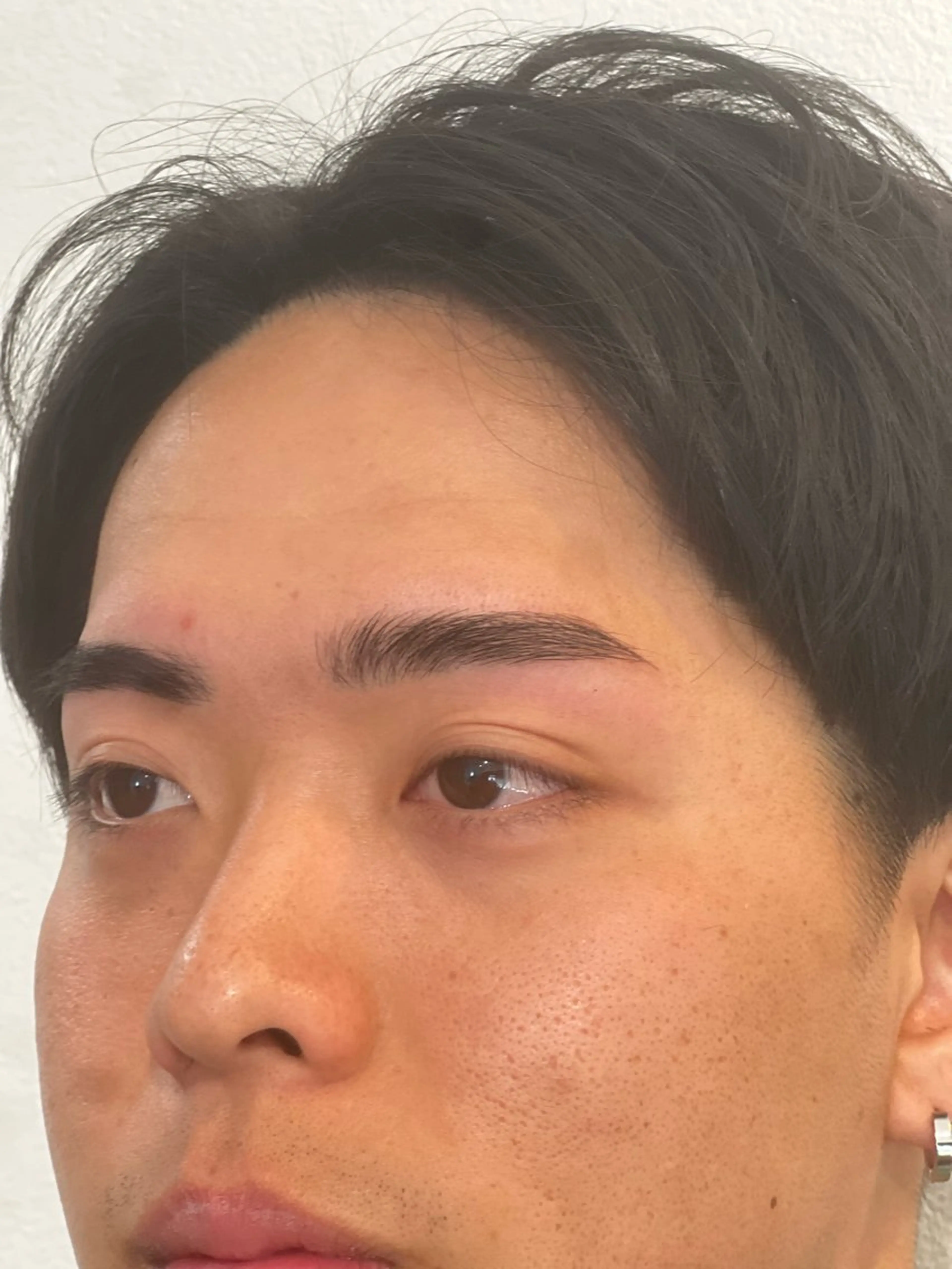 アイブロウ メンズアイブロウ 眉毛サロンHARVEY所属・眉毛サロン HARVEYの眉毛・アイブロウイメージ