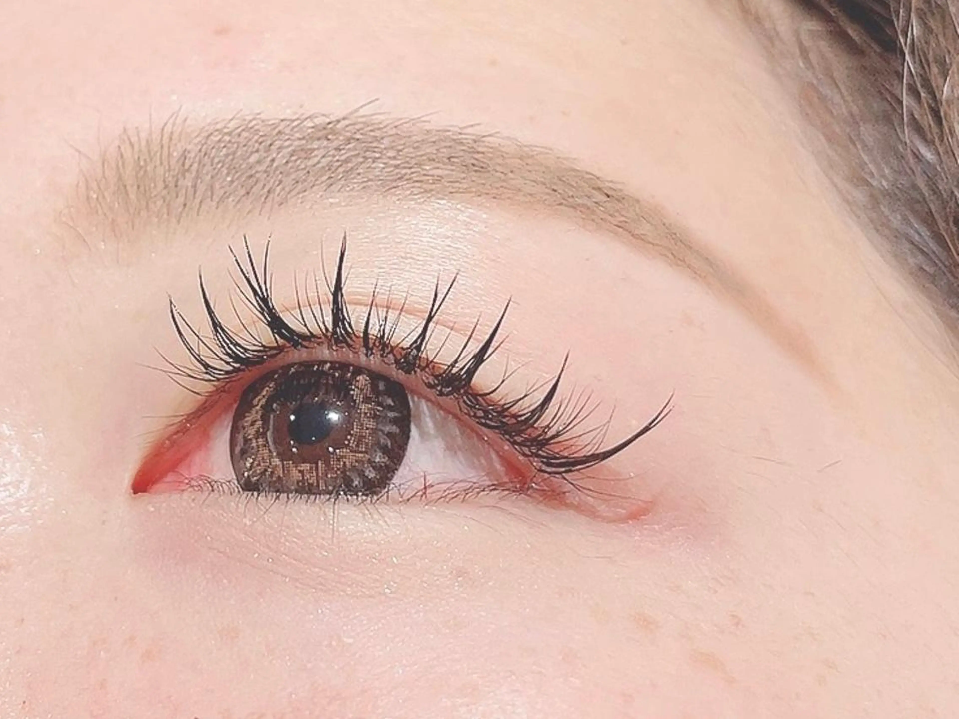 マツエク・マツパ ワンホンマツエク 久保 純那の眉毛・アイブロウイメージ