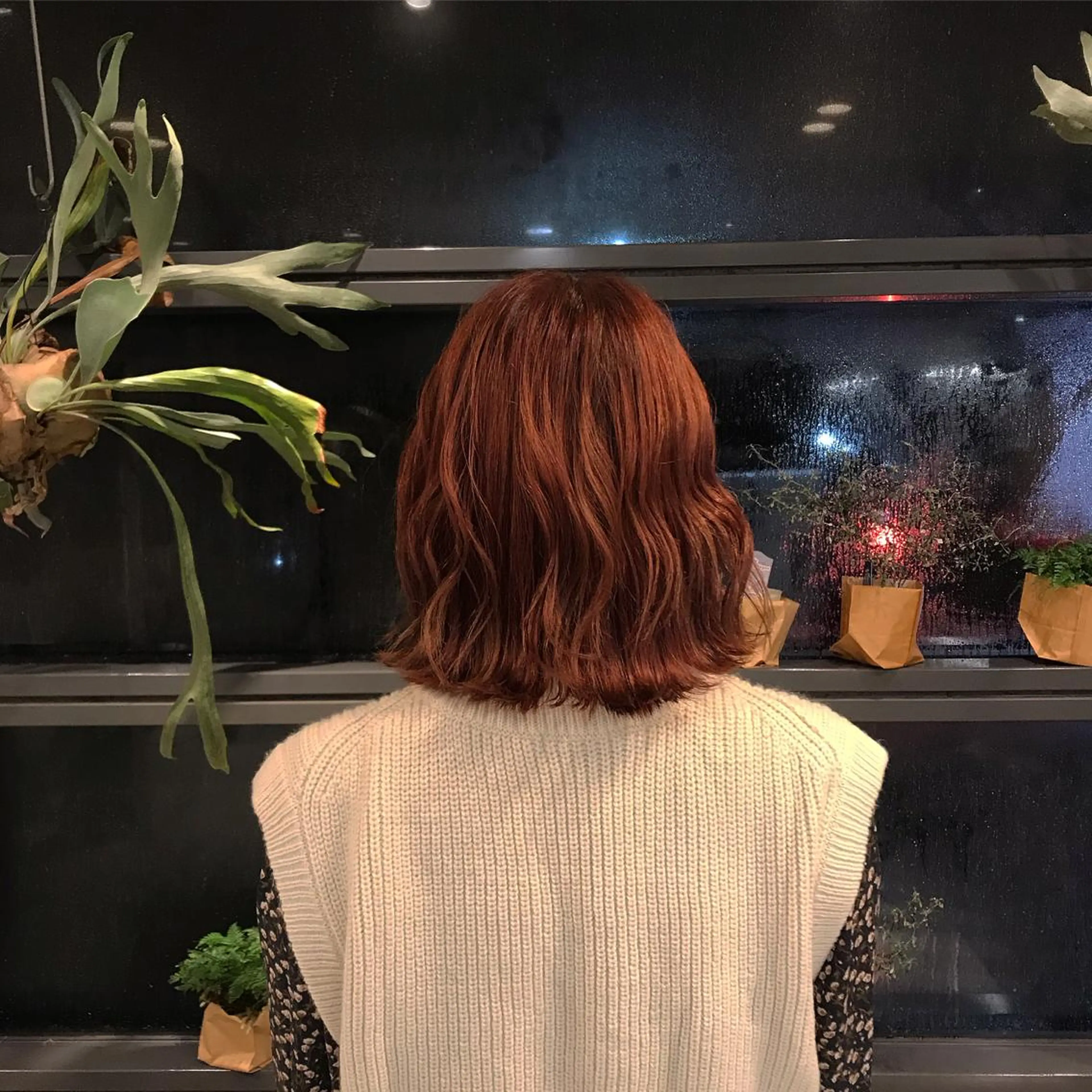 ミディアム カラー オレンジ 菅原 彩加のヘアスタイル