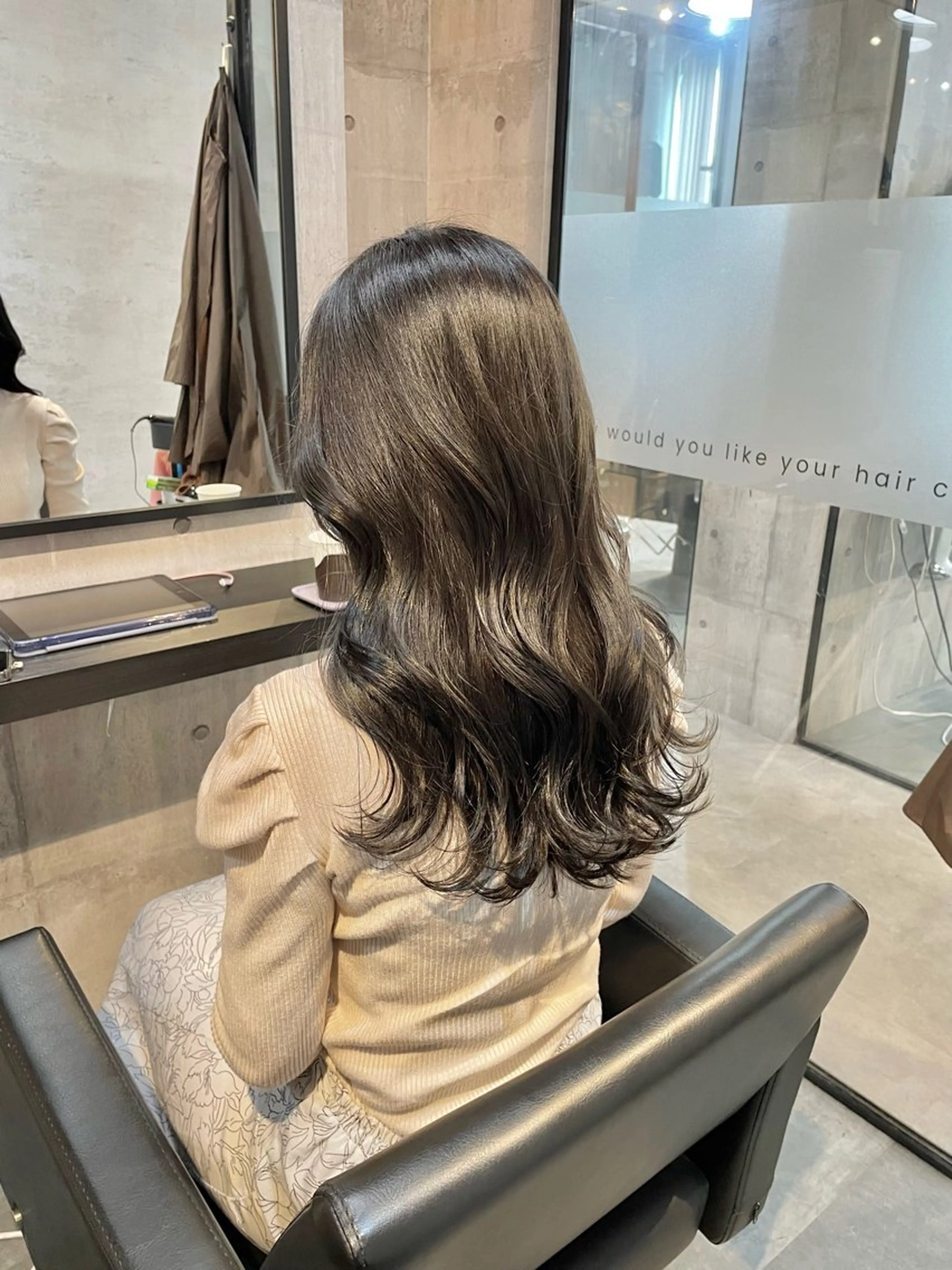 ロング カラー カット ヘアカラー トリートメント 👑髪質改善カラー 中垣斗希のヘアスタイル