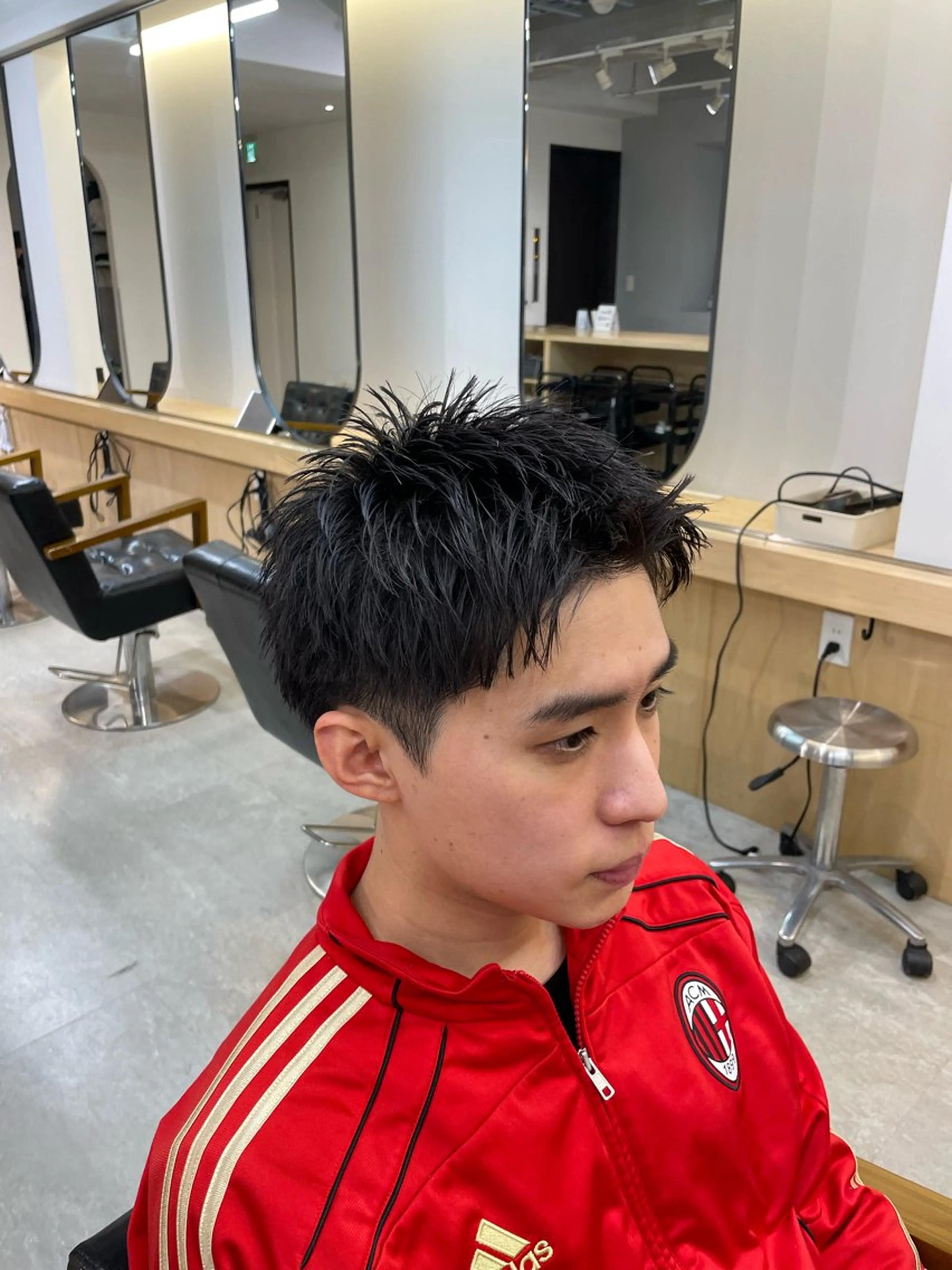 ショート メンズ マエダ リョウのヘアスタイル