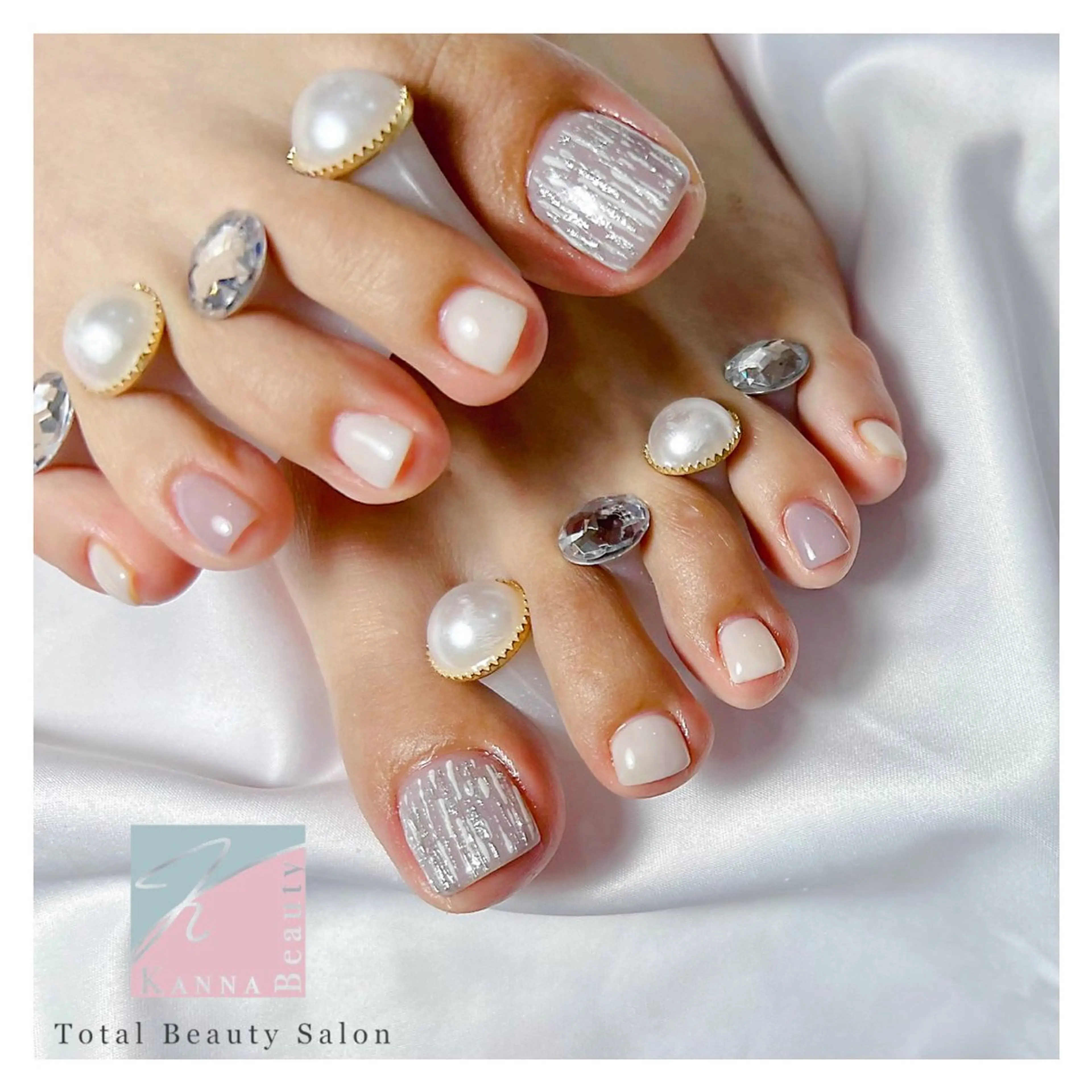 ネイル フットネイル ジェルネイル グラデーション キラキラネイル マグネットネイル Kanna Yuki カンナユキのネイルデザイン