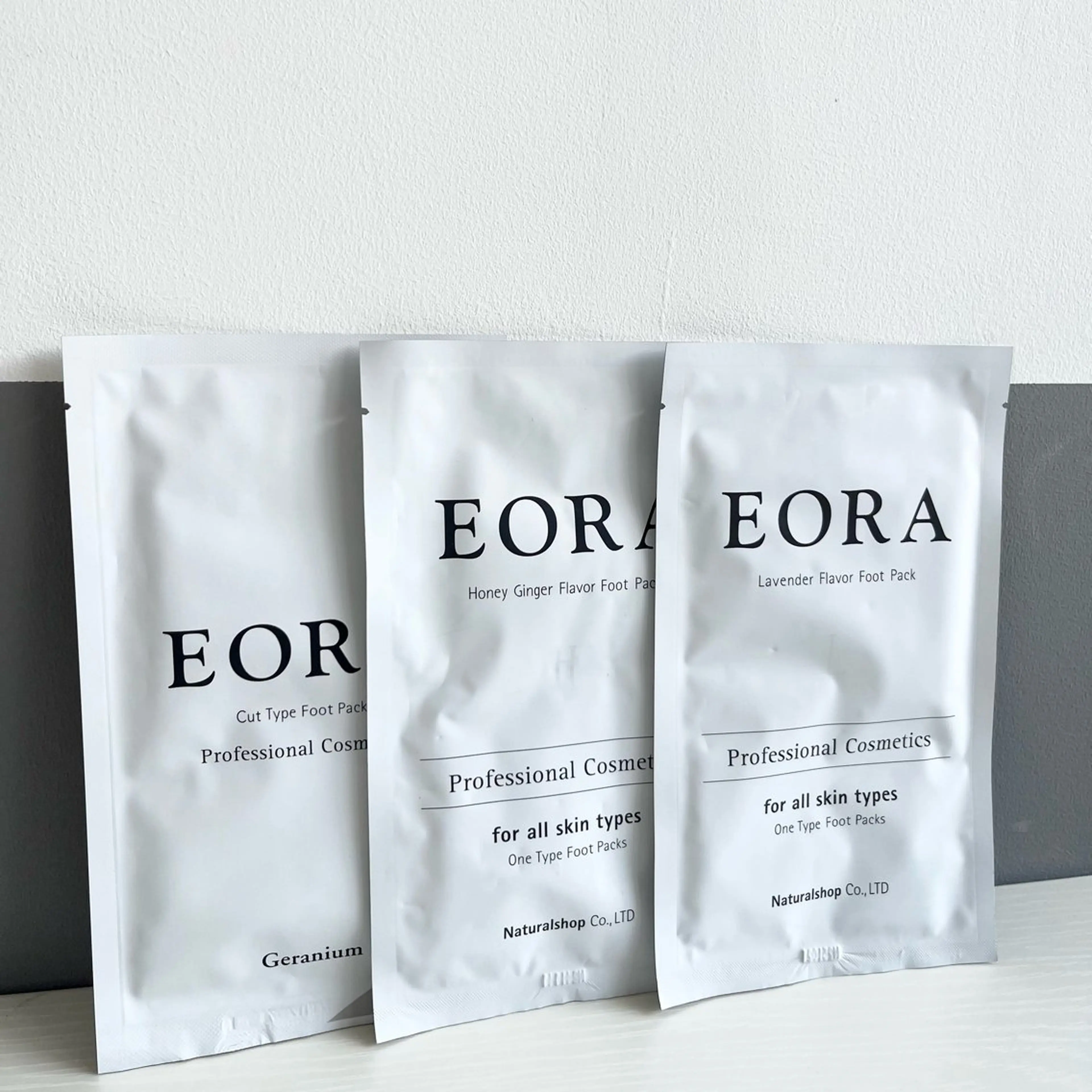 もちもちつるすべ♡フット角質除去(フットパック付き)の写真