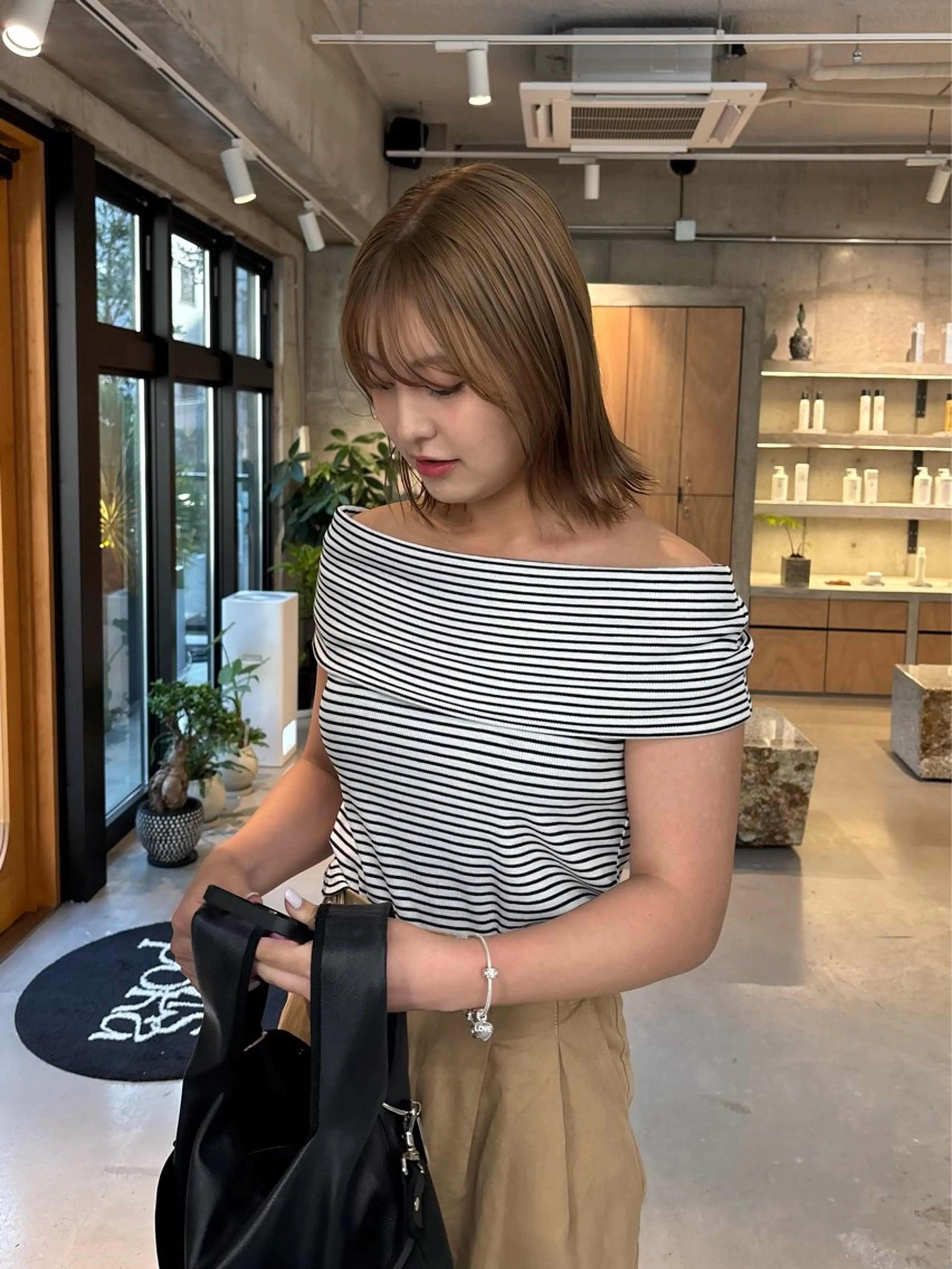 ショート ヘアカラー リナ/名古屋/矢場町 カットモデルのヘアスタイル