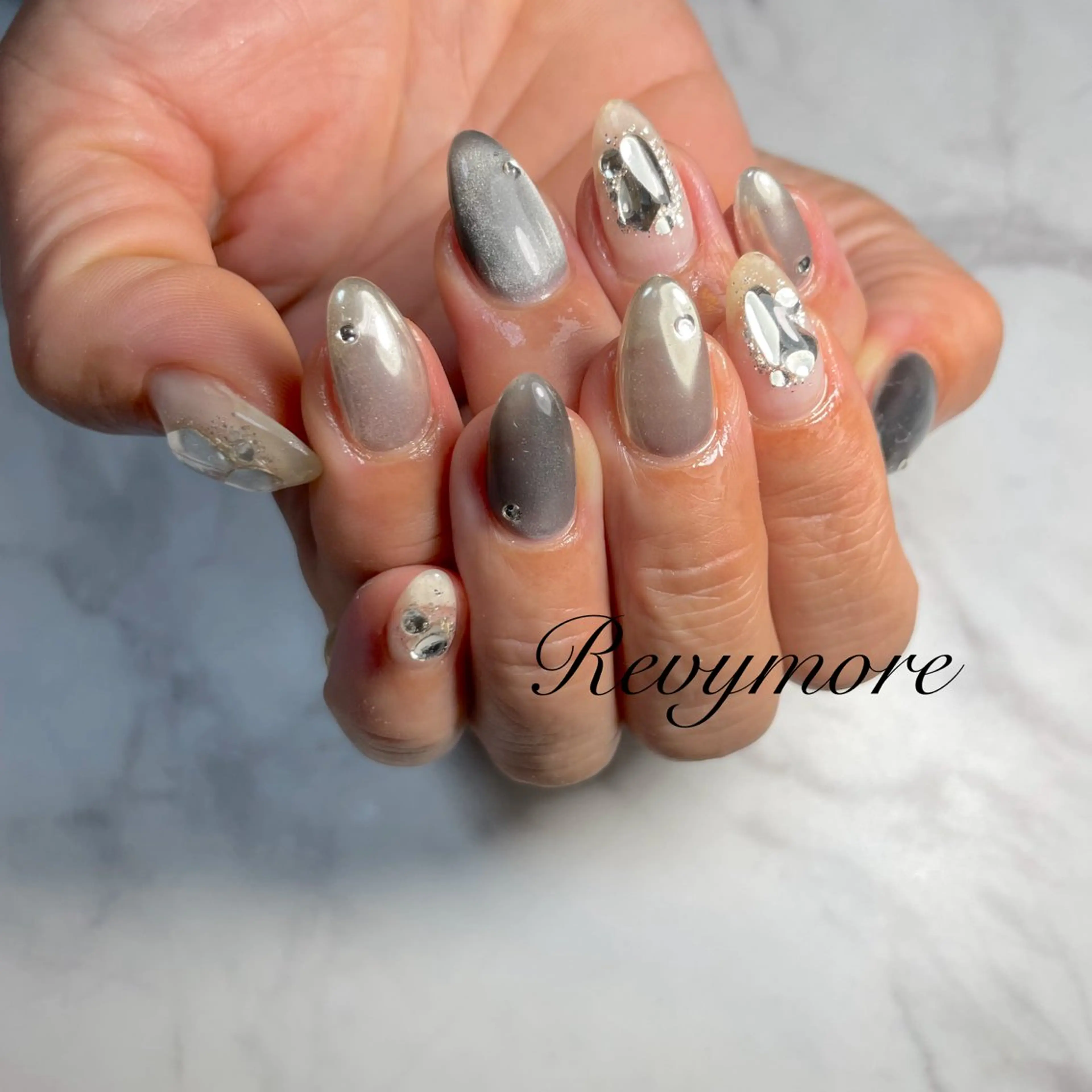 ネイル クリアネイル ジェルネイル ミラーネイル ニュアンスネイル オフィスネイル nail salon Revymore所属・nail salon Revymoreのネイルデザイン