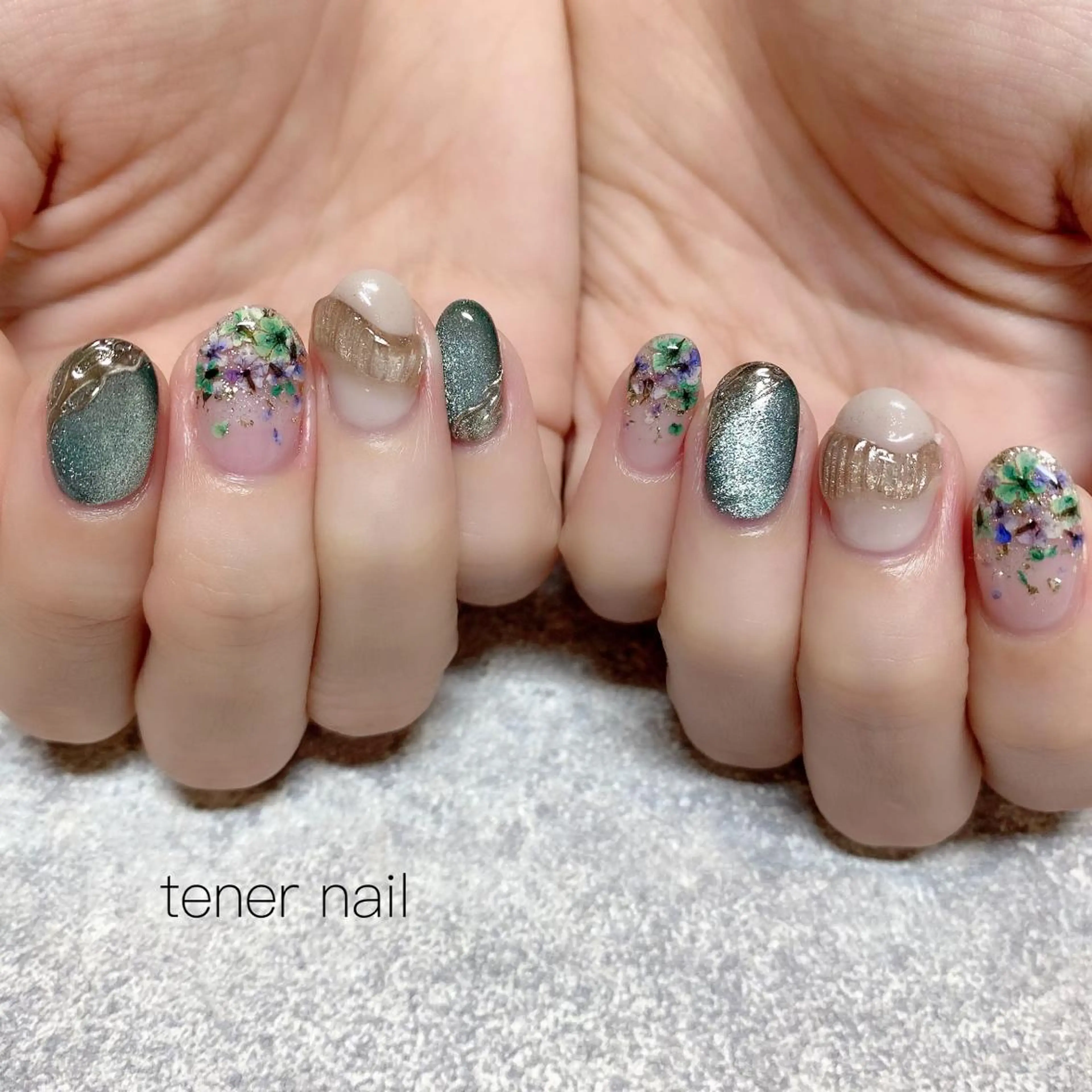 ネイル フラワーネイル マグネットネイル tener  nail  テネルネイル所属・テネルネイル tener nailのネイルデザイン