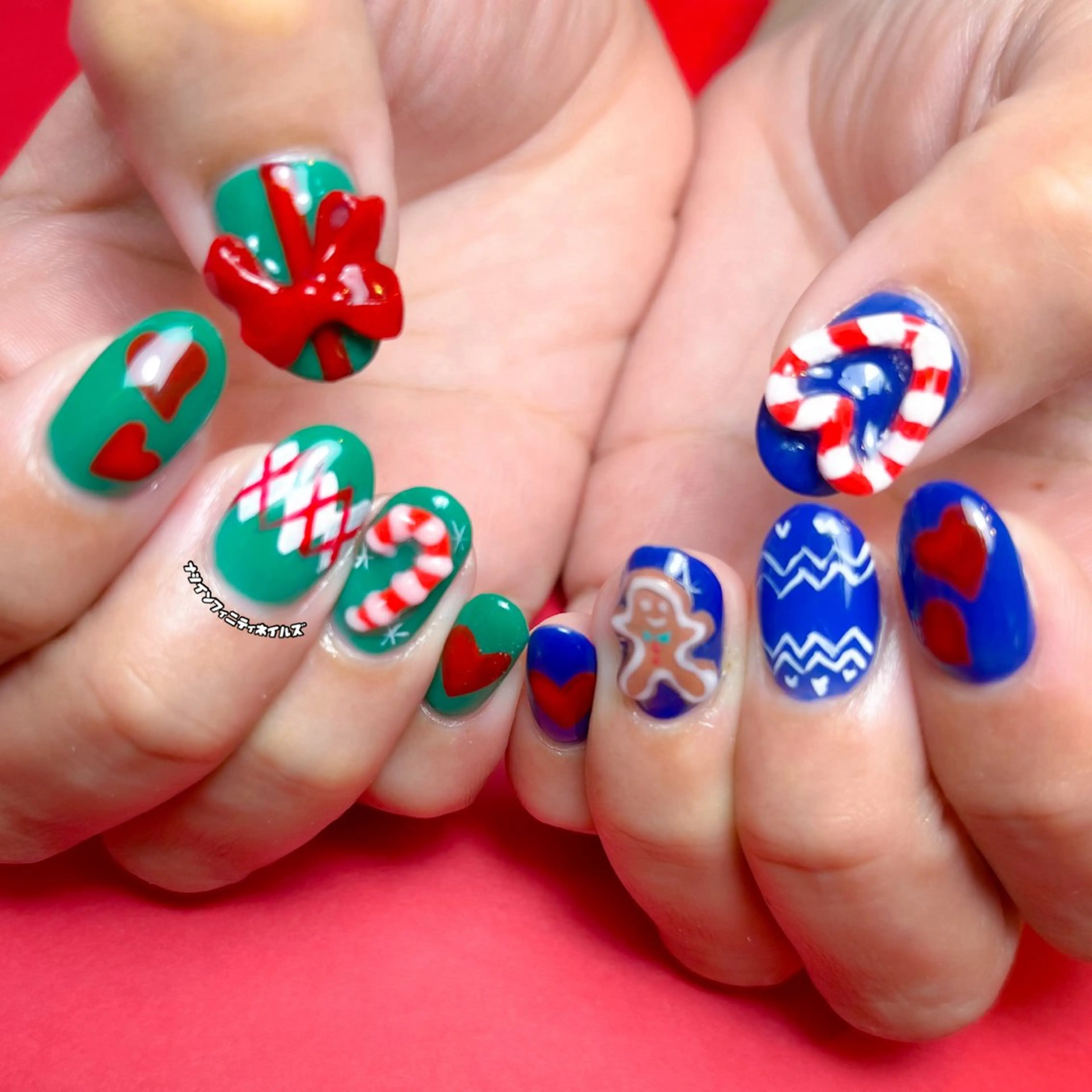 ネイル 冬ネイル クリスマス ハンドネイル ハンドケア ナツインフィニティ ネイルズ(なつ)のネイルデザイン