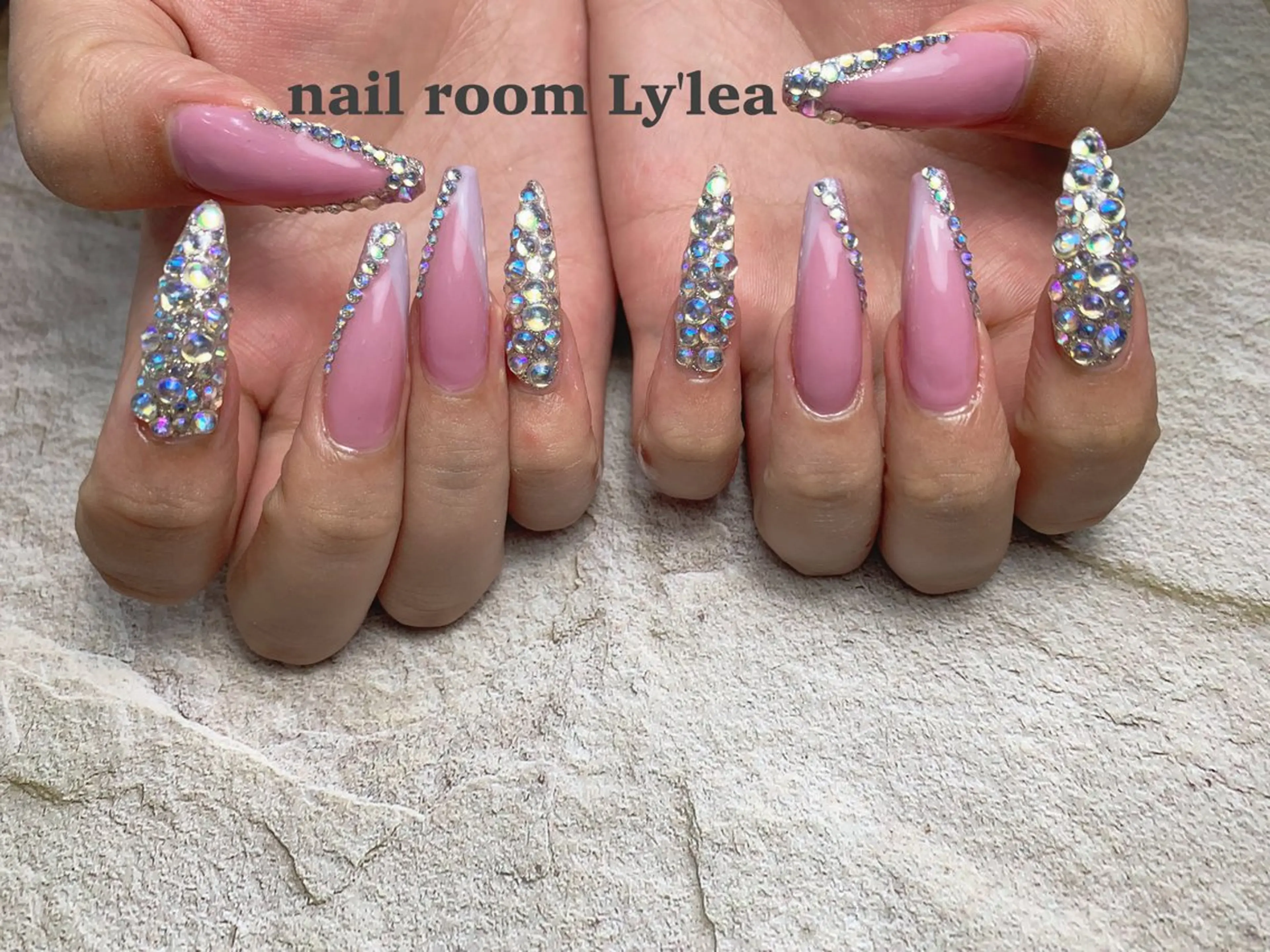 ネイル ロングネイル nail room Ly'leaのネイルデザイン