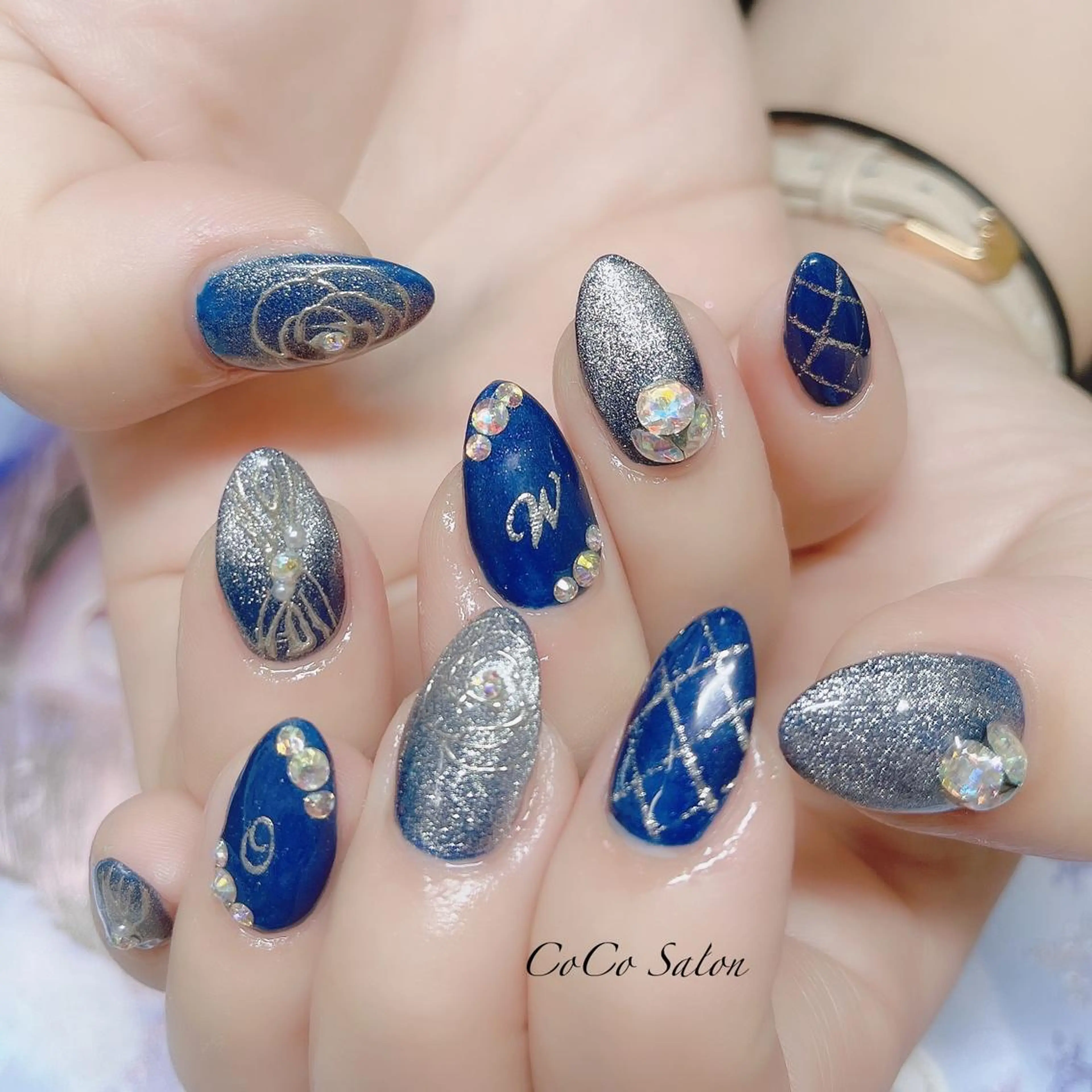 ネイル 長さ出し ジェルネイル ホログラムネイル キラキラネイル ラメ(グリッター) ハンドネイル CoCoSalon ネイル/まつ毛予約のネイルデザイン