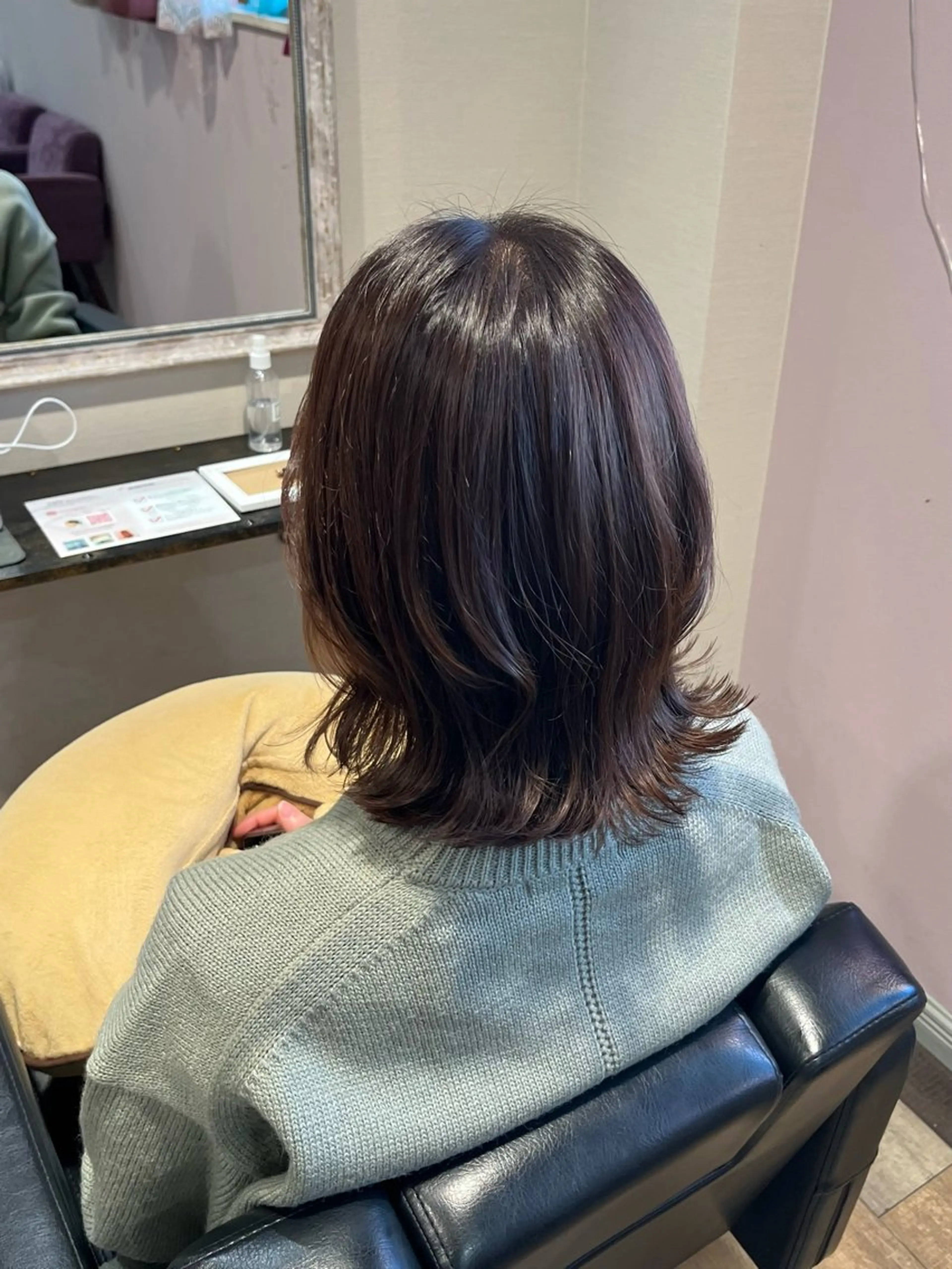 ショート カラー アッシュ くびれヘア くびれレイヤー レイヤーカット 小顔カット 顔まわり/オフィス カラー/青栁優🔆のヘアスタイル