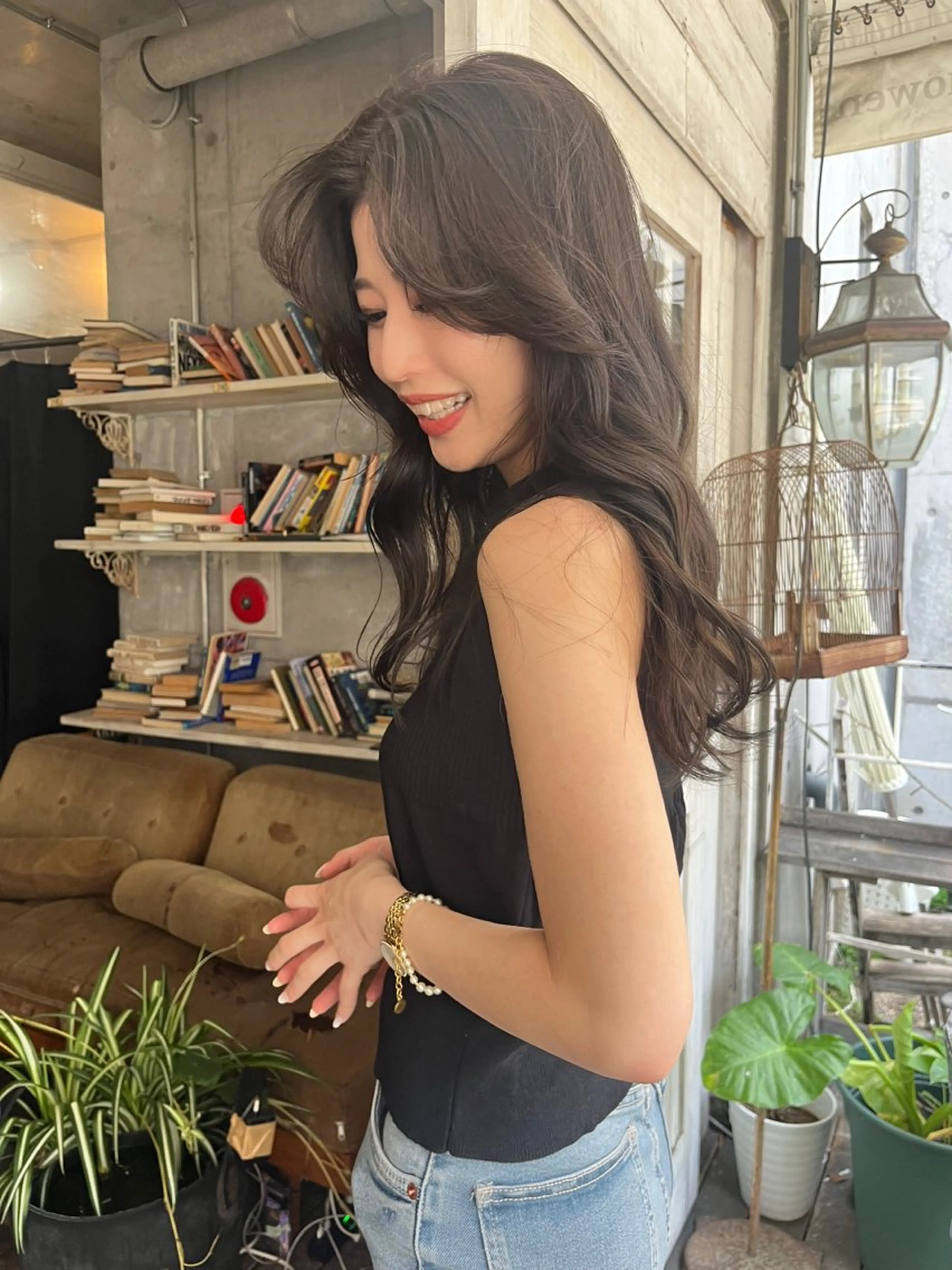 セミロング カラー カット ヘアカラー トリートメント ハイトーン/顔まわり レイヤー/YUKAのヘアスタイル