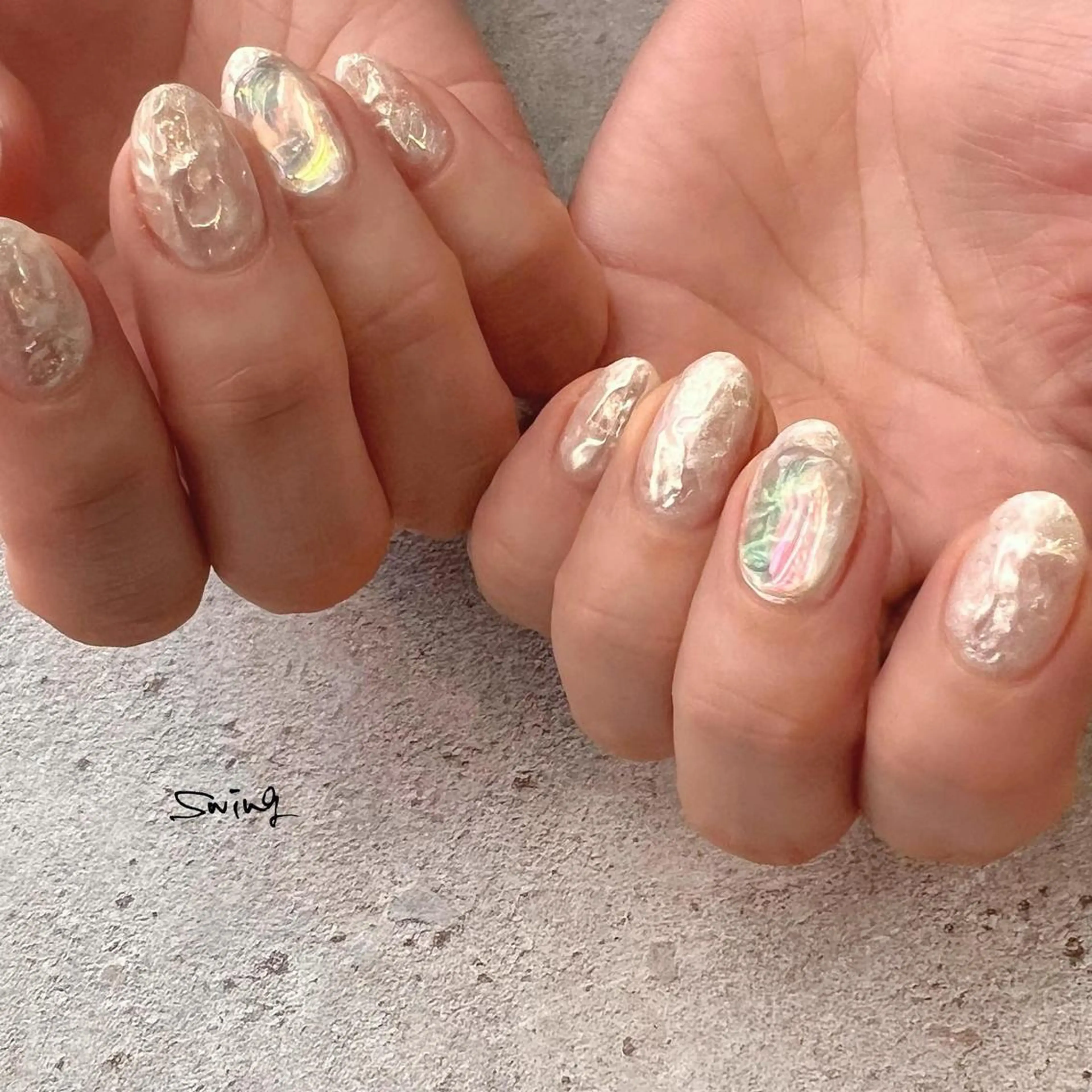 ネイル ホワイト SWING Nail Salon所属・Yoshida Takakoのネイルデザイン