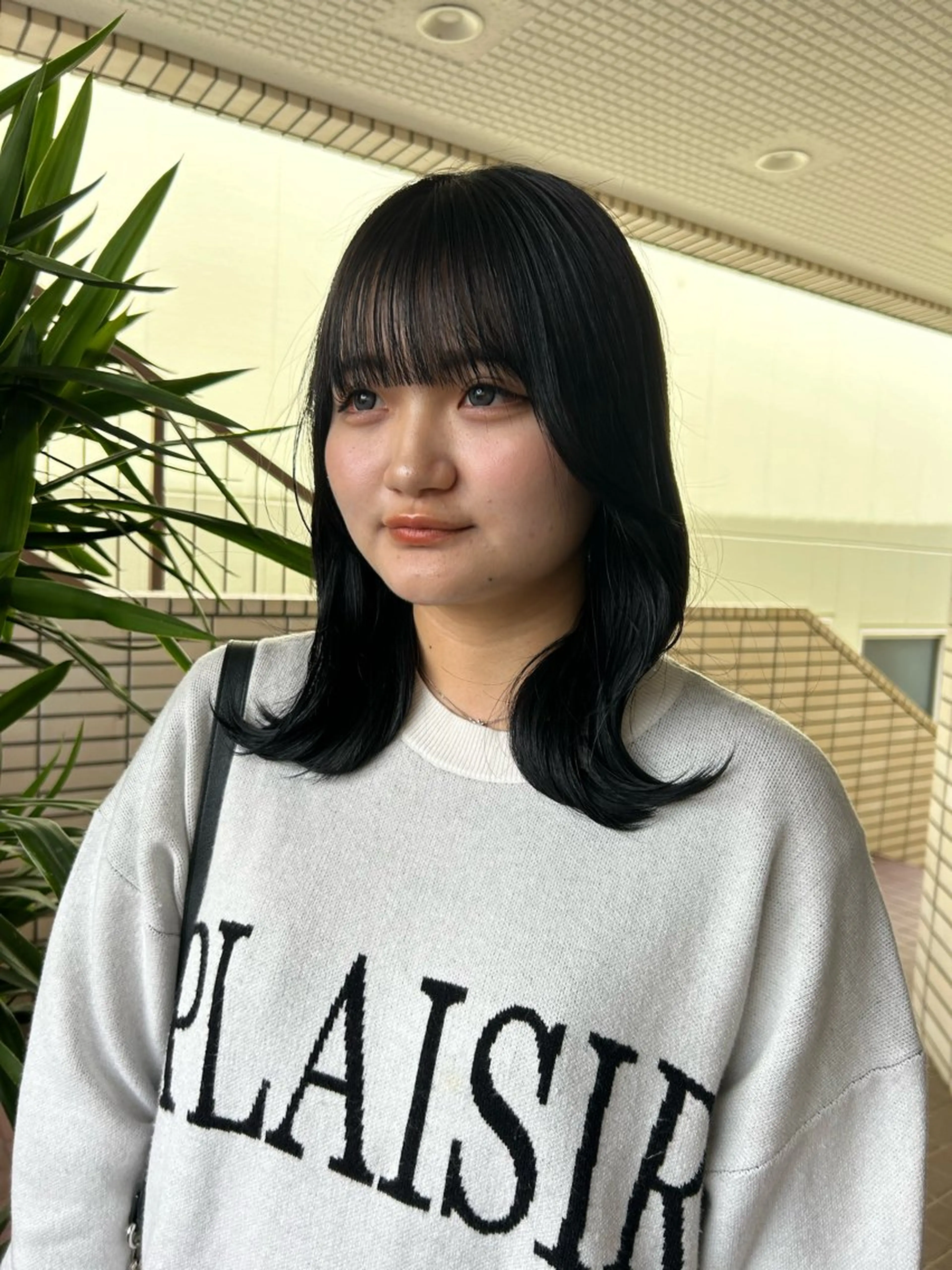 ミディアム ヘアカラー 艶カラー/レイヤー /メンズ/マツエクのヘアスタイル