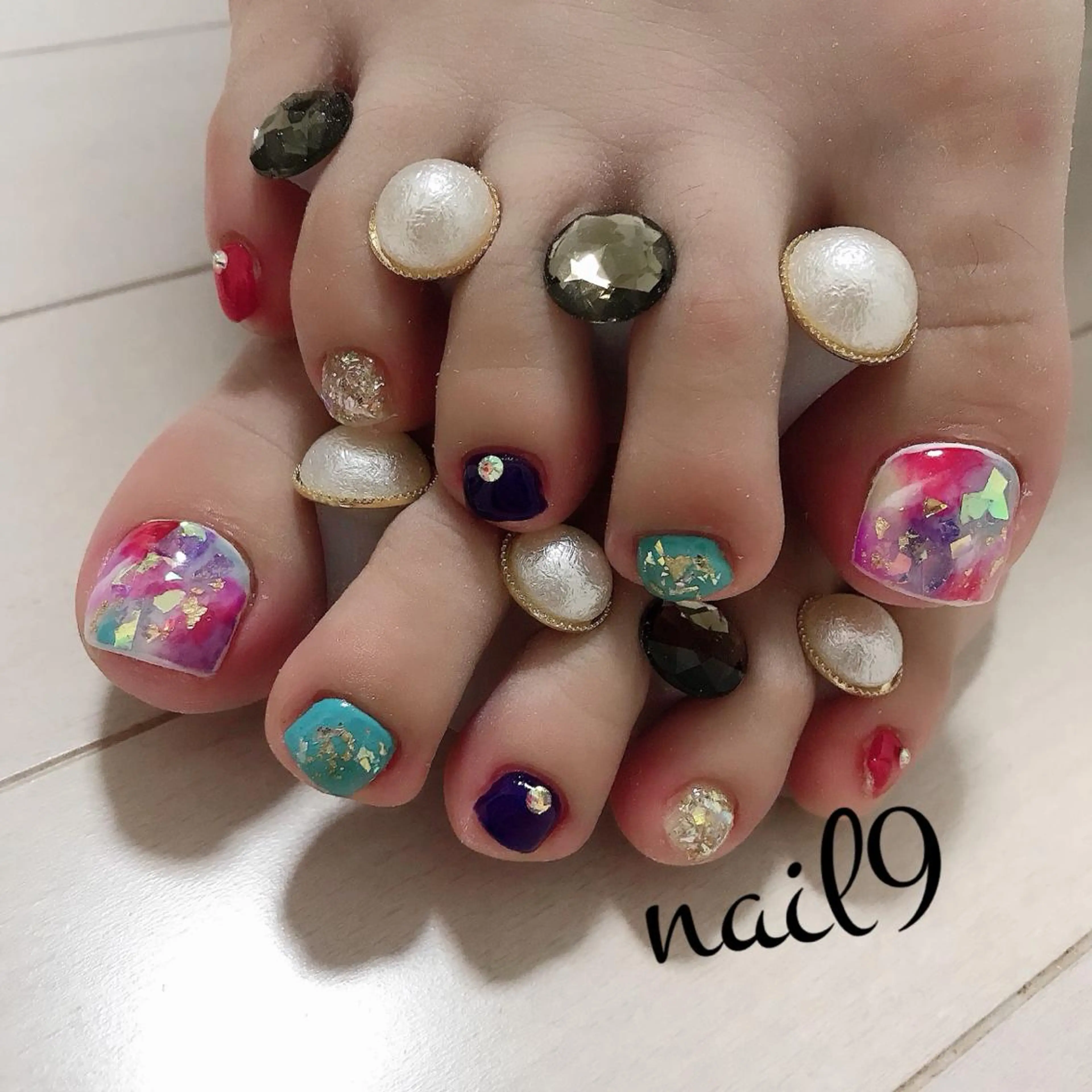 フットネイル　つけ放題　除去込みの写真