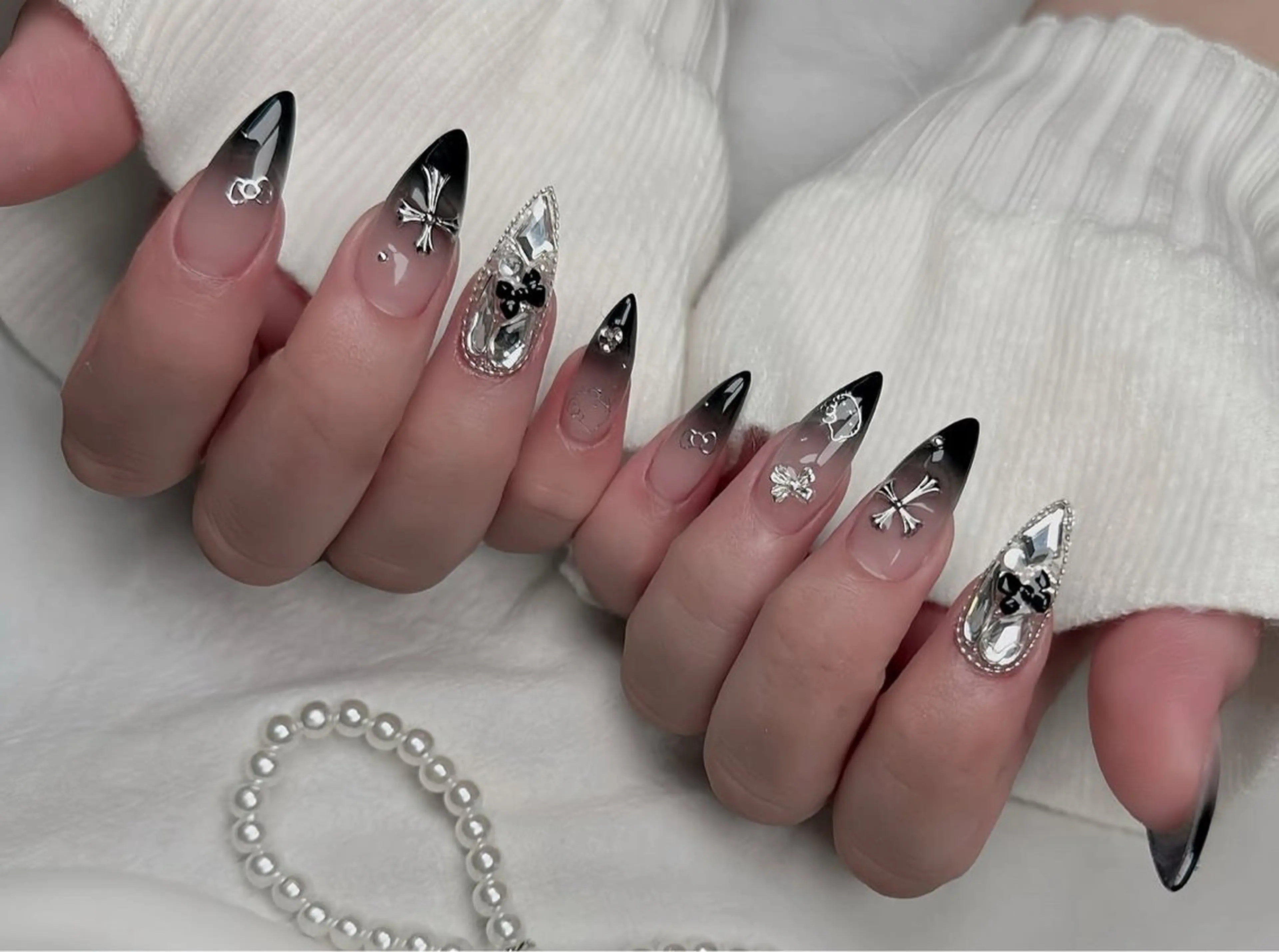 ネイル ハンドネイル 🎀PG🩵 ネイルサロンのネイルデザイン