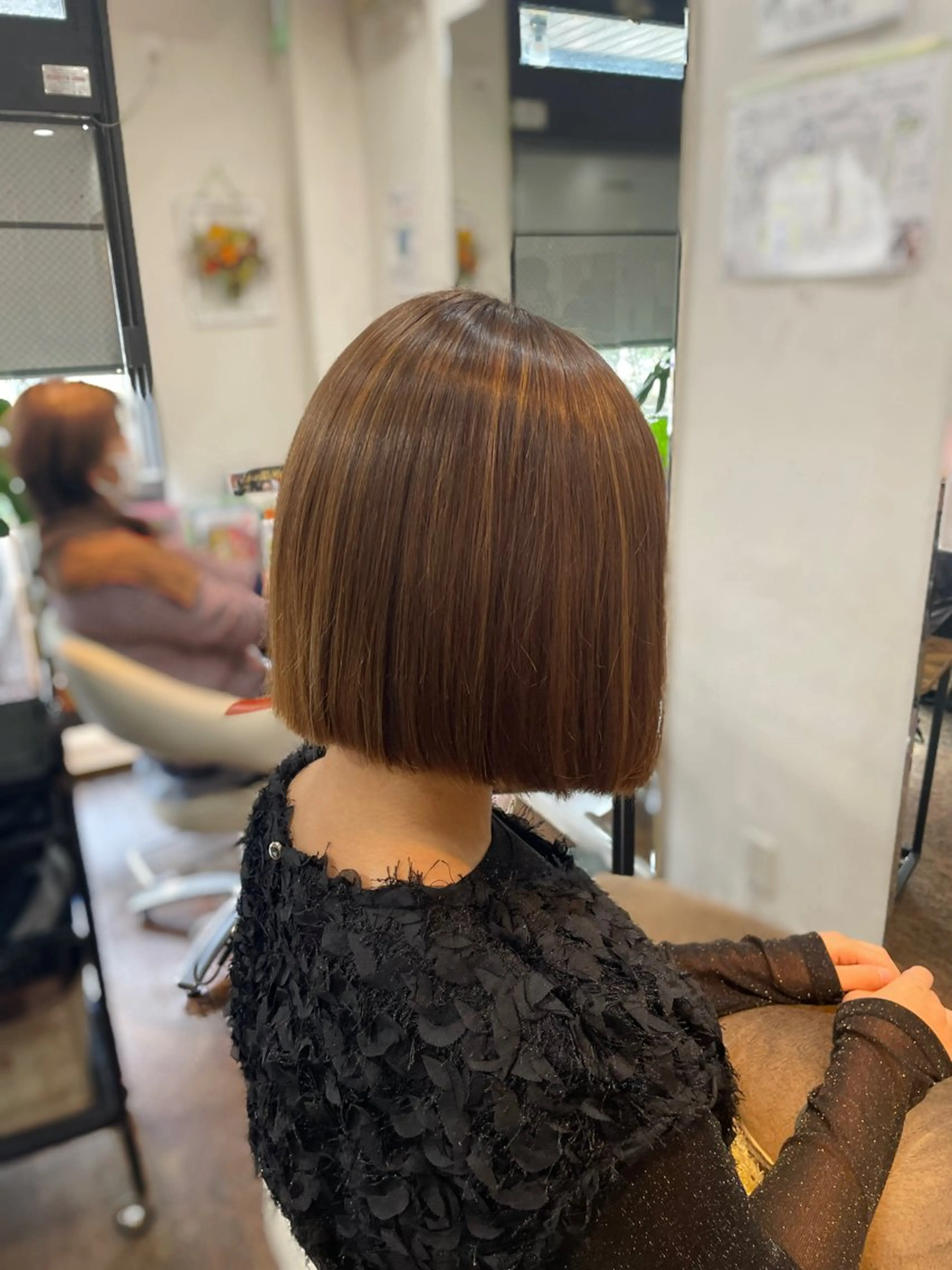 ミディアム カラー ボブ 梶田 楓子のマツエク・マツパデザイン