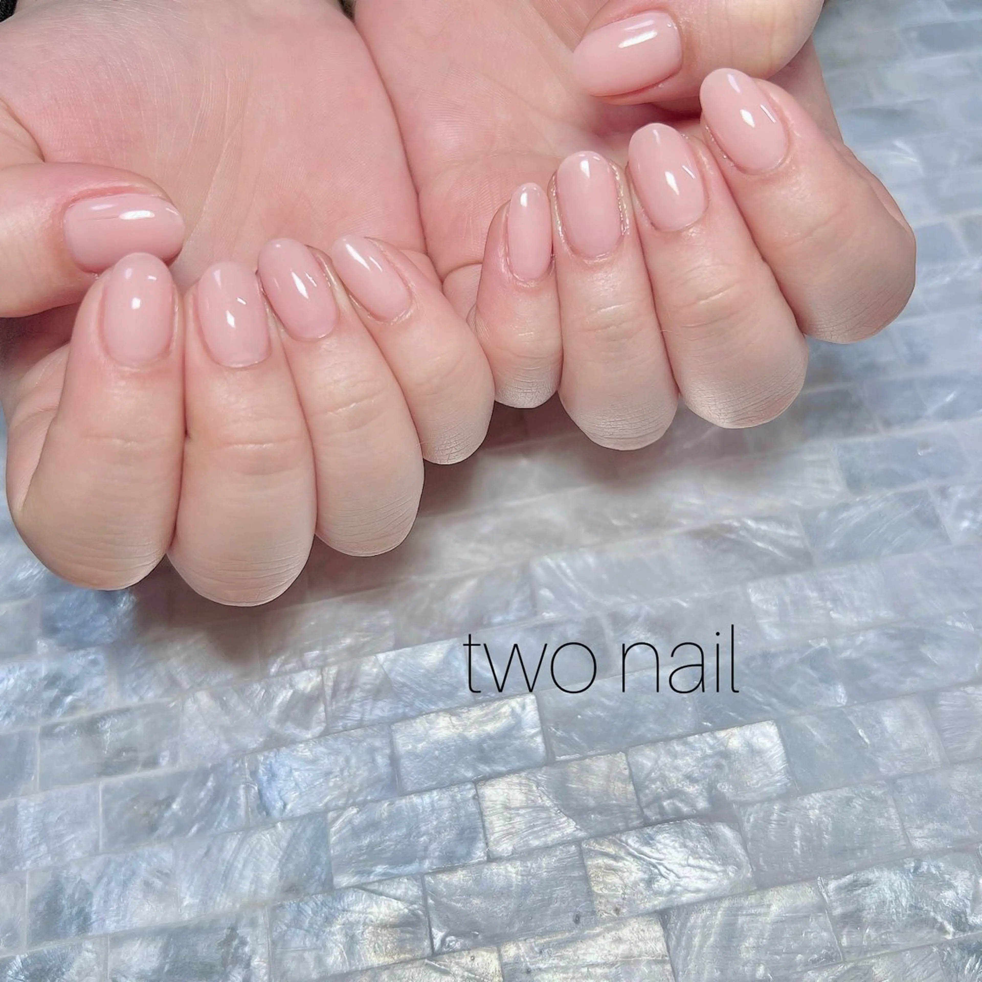 ネイル ネイルチップ ホワイト ハンドネイル two nailのネイルデザイン