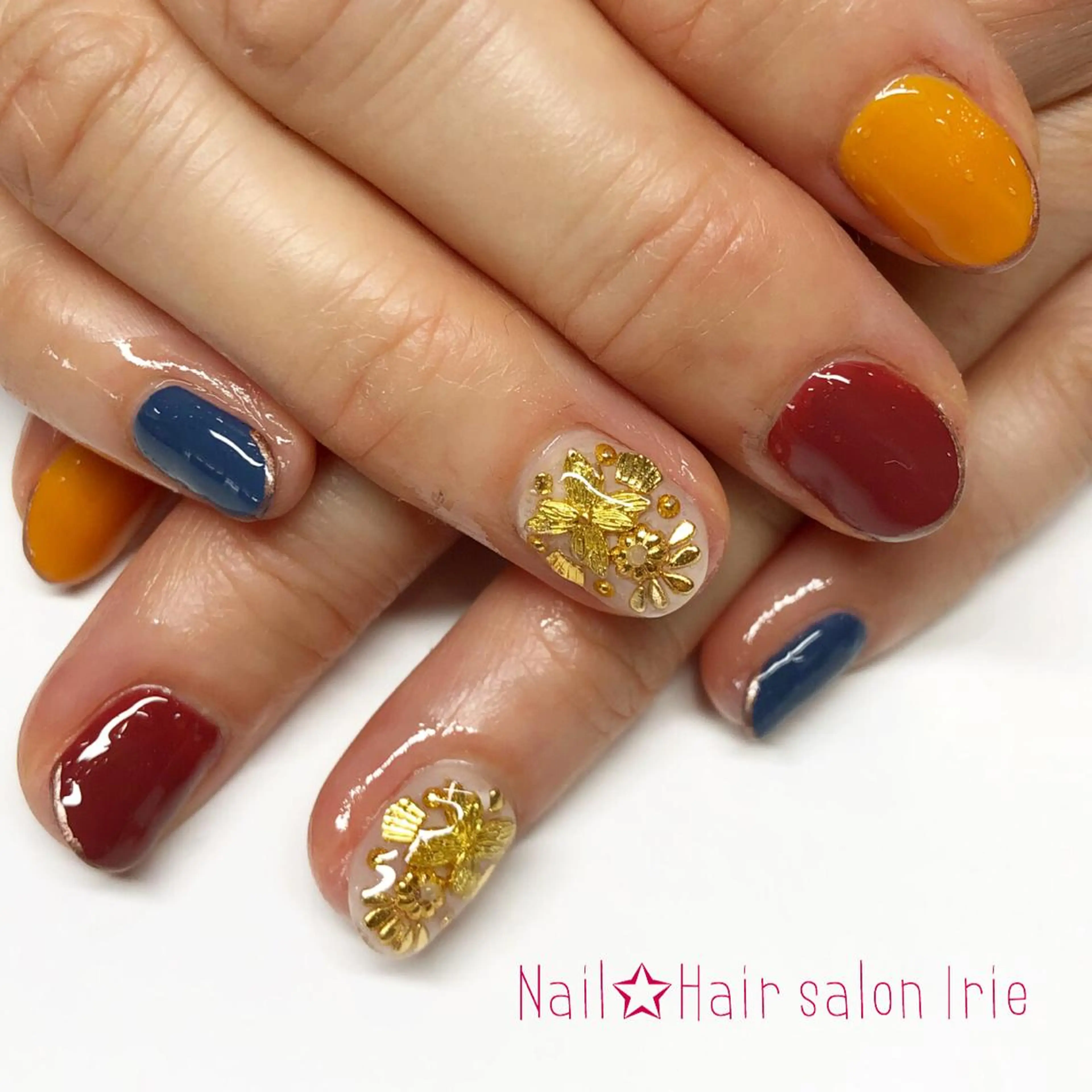 ネイル Hair salon Irie所属・與儀 知佳のネイルデザイン