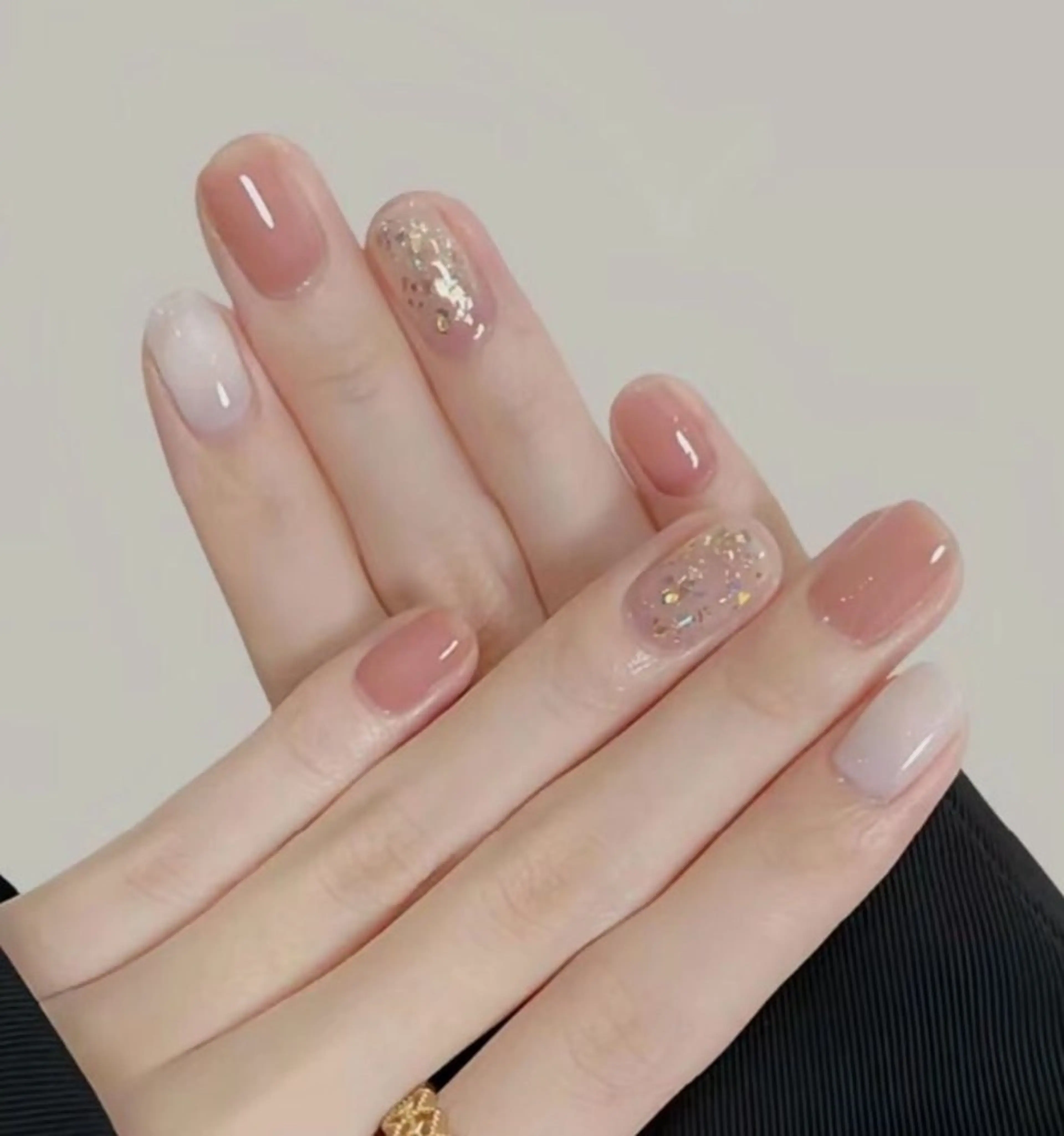 ネイル オーロラネイル フットネイル ジェルネイル ハート 韓国ネイル ハンドネイル ハンドケア 大門浜松町 ネイルのネイルデザイン