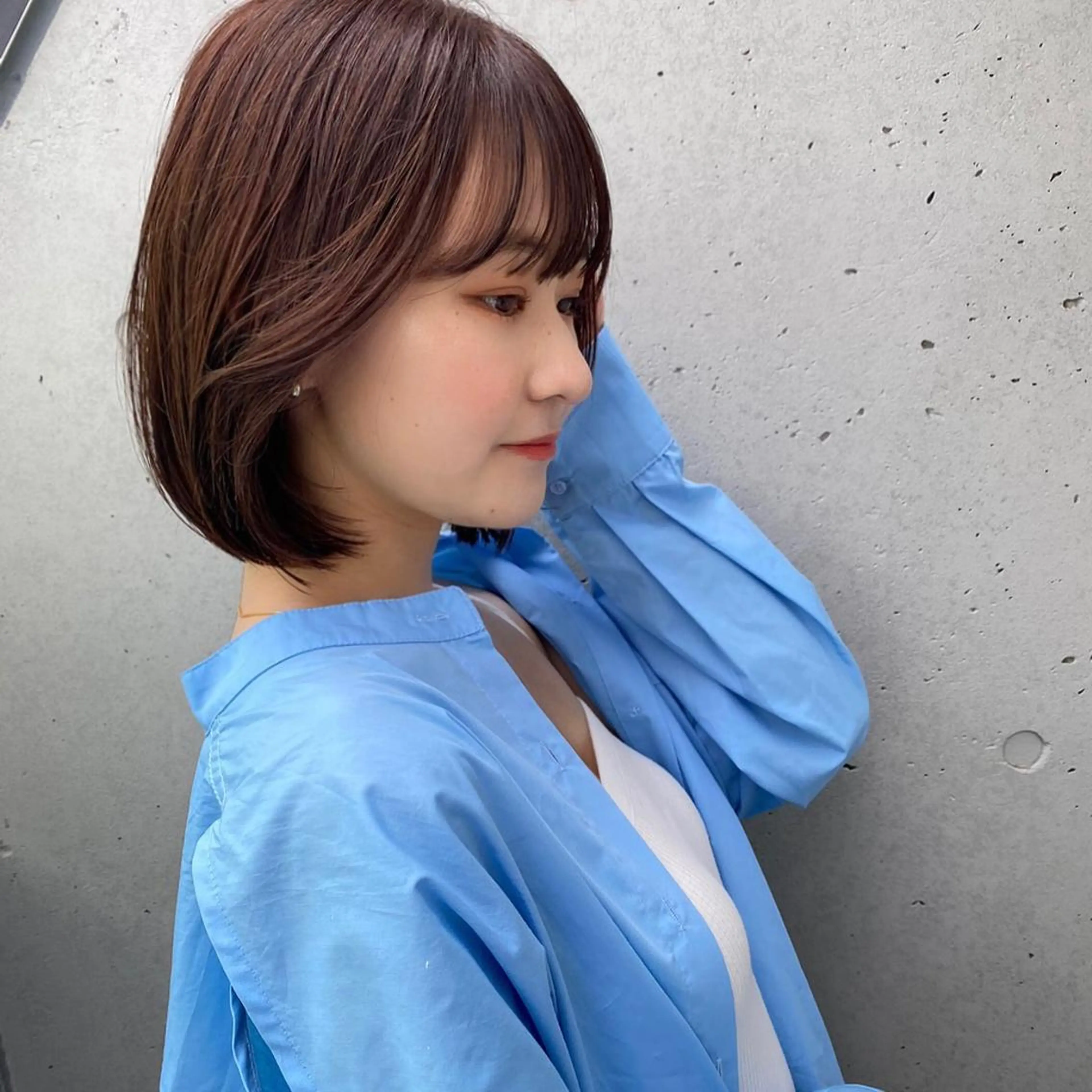 ショート レイヤーカット /透明感/千葉怜寿のヘアスタイル