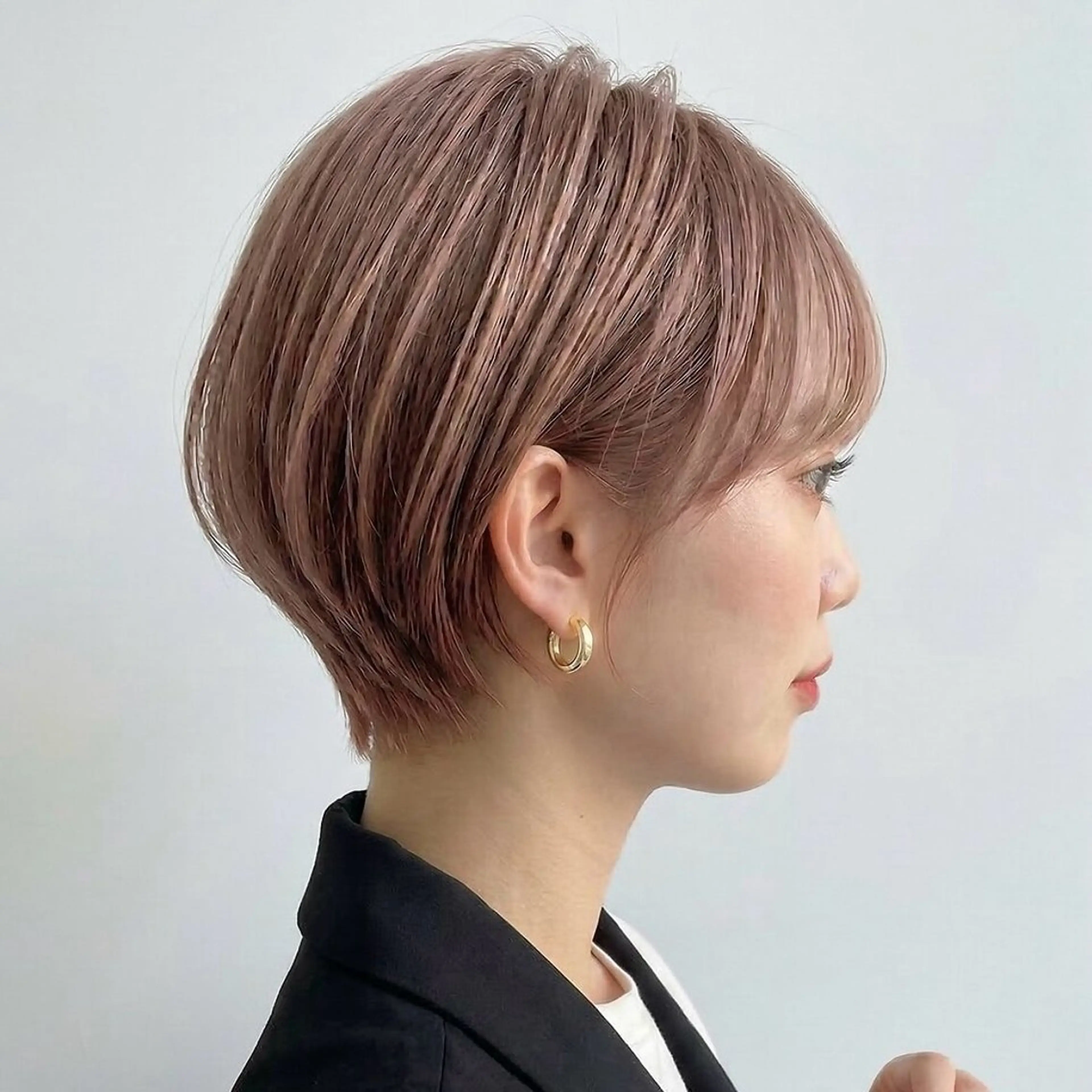 ショート カラー ショートボブ ボブ くびれヘア 似合わせカット ショートヘア カット ヘアカラー トリートメント ヘッドスパ ヘアセット ショートパーマ カットモデルのヘアスタイル
